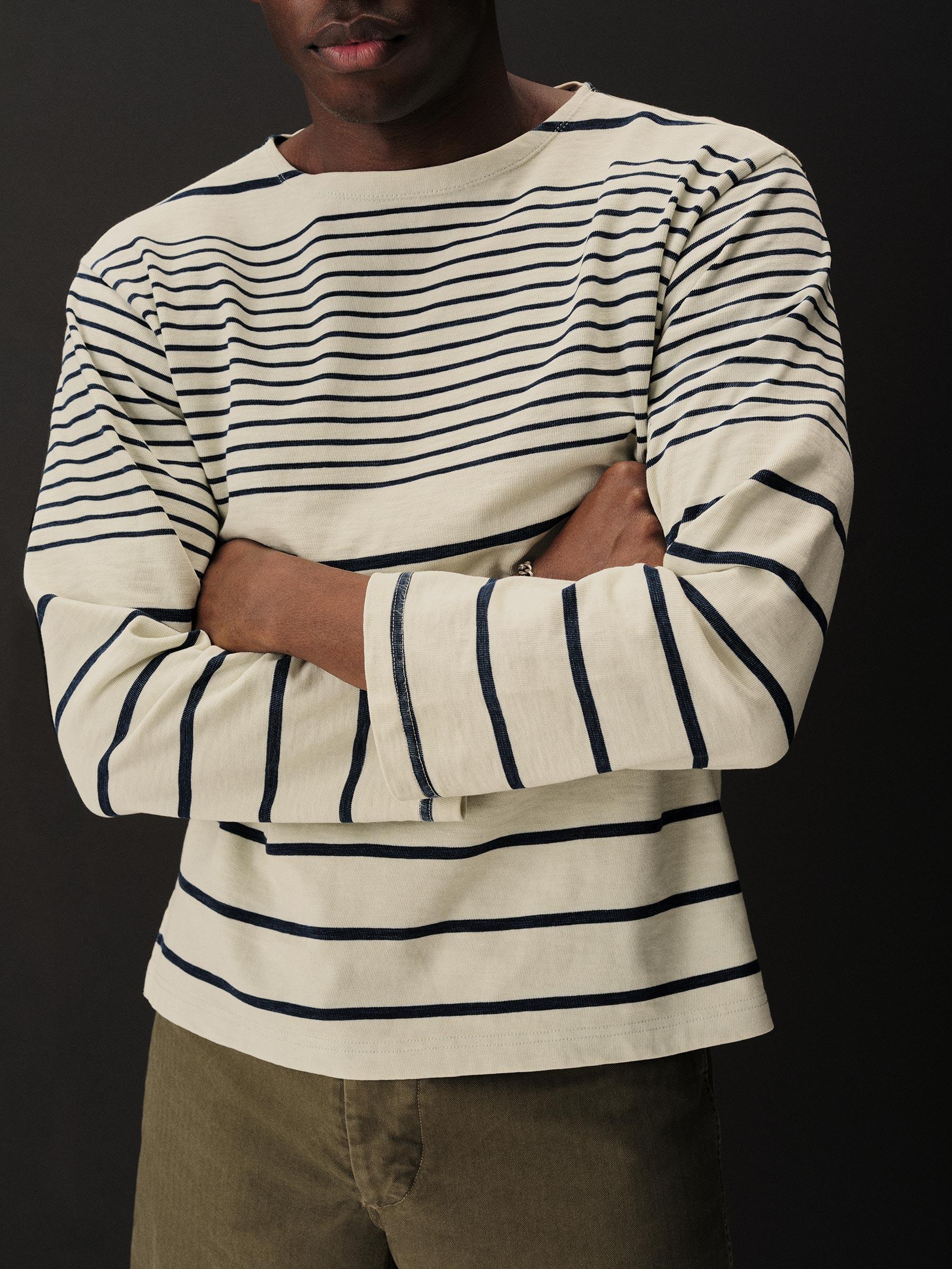 M038 Field-Spec Deck Tee Product Image