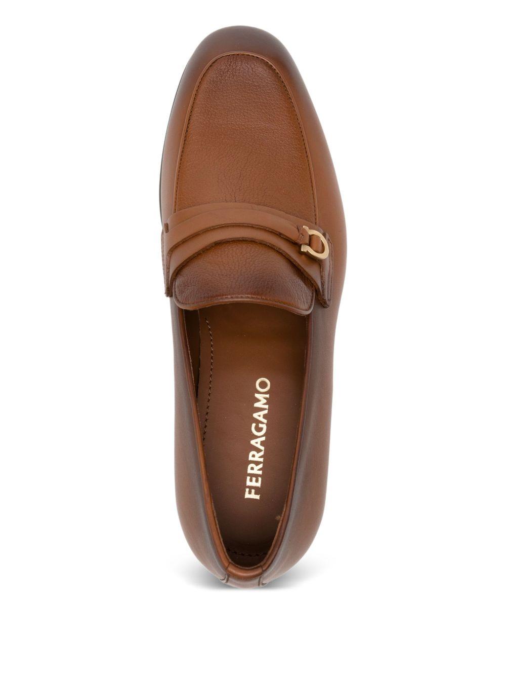logo-buckle leather loafers Product Image