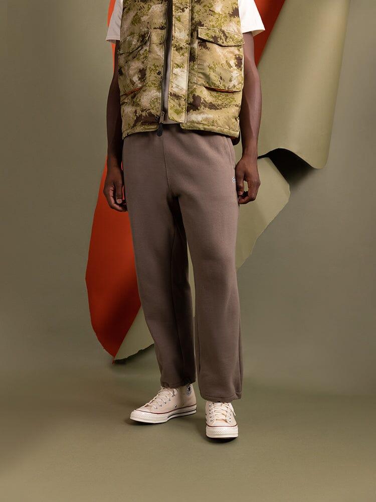 ESSENTIAL SWEATPANTS - COYOTE BROWN Unisex Product Image