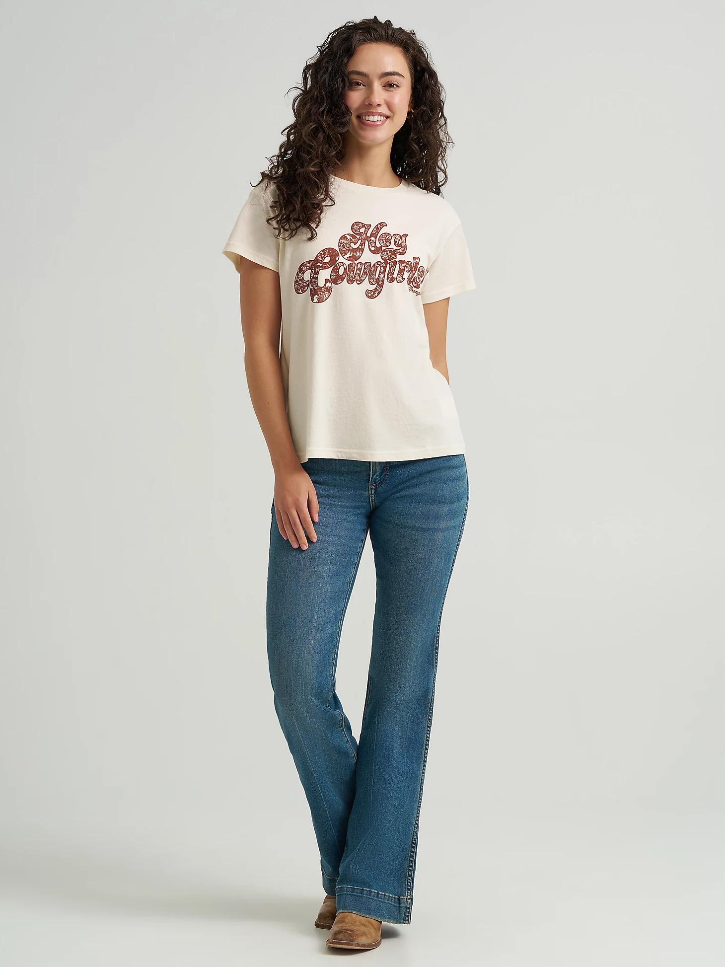 Women's Graphic Retro Regular Fit Tee in Pearled Ivory Product Image