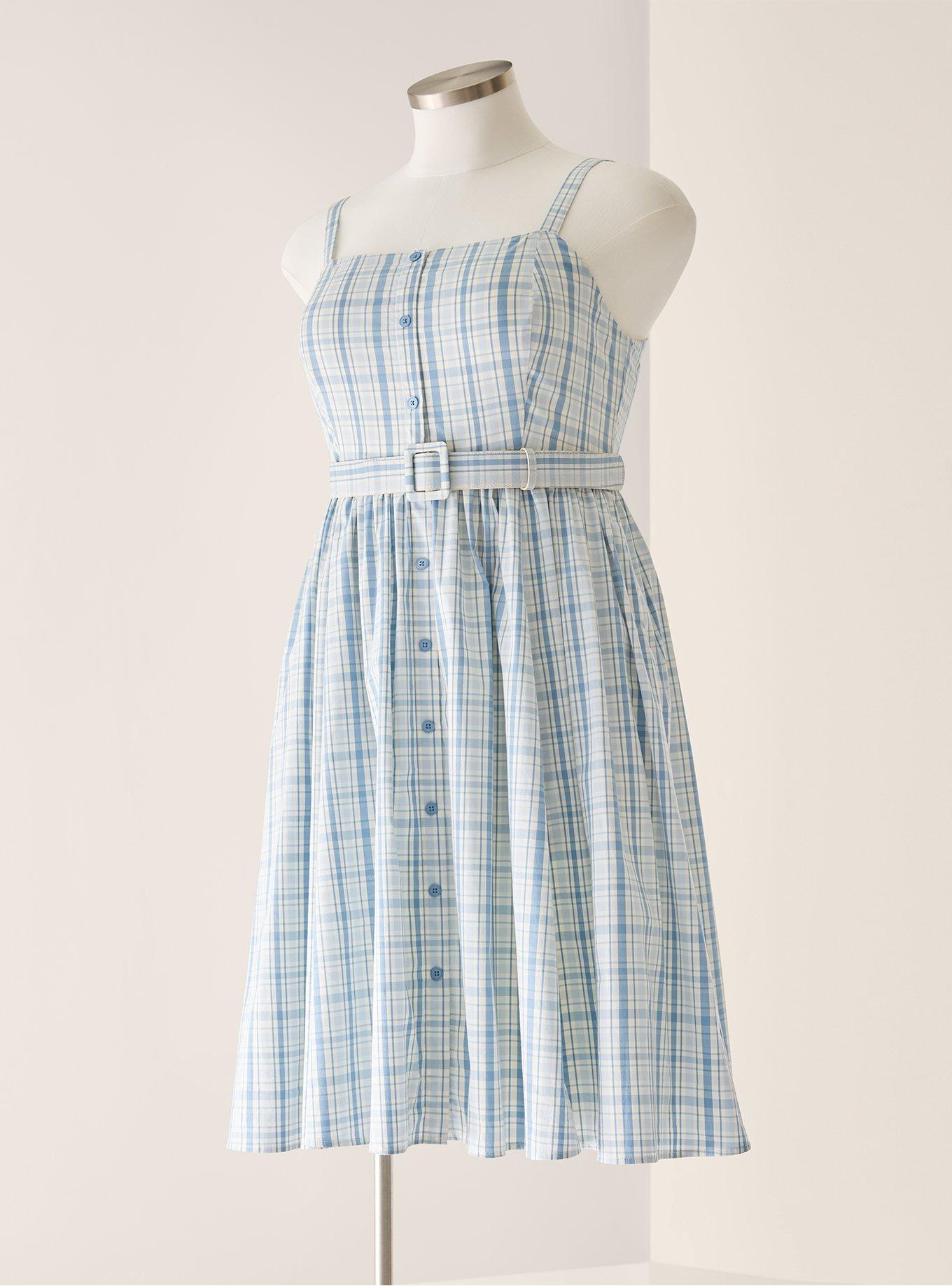 Retro Chic Button-Front Dress Product Image
