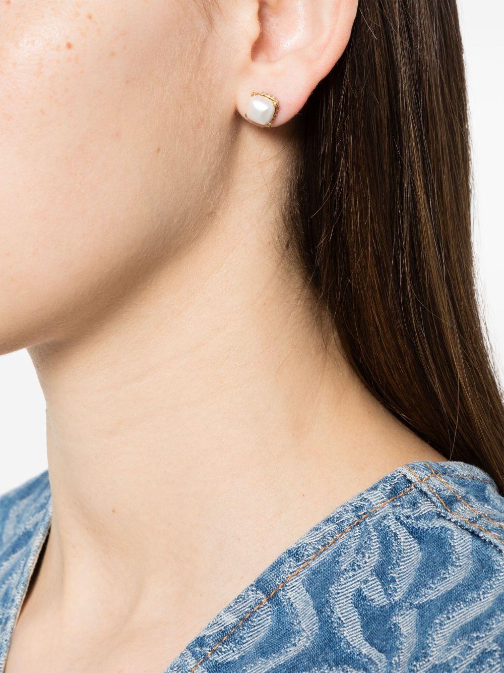 Little Luxuries stud earrings Product Image