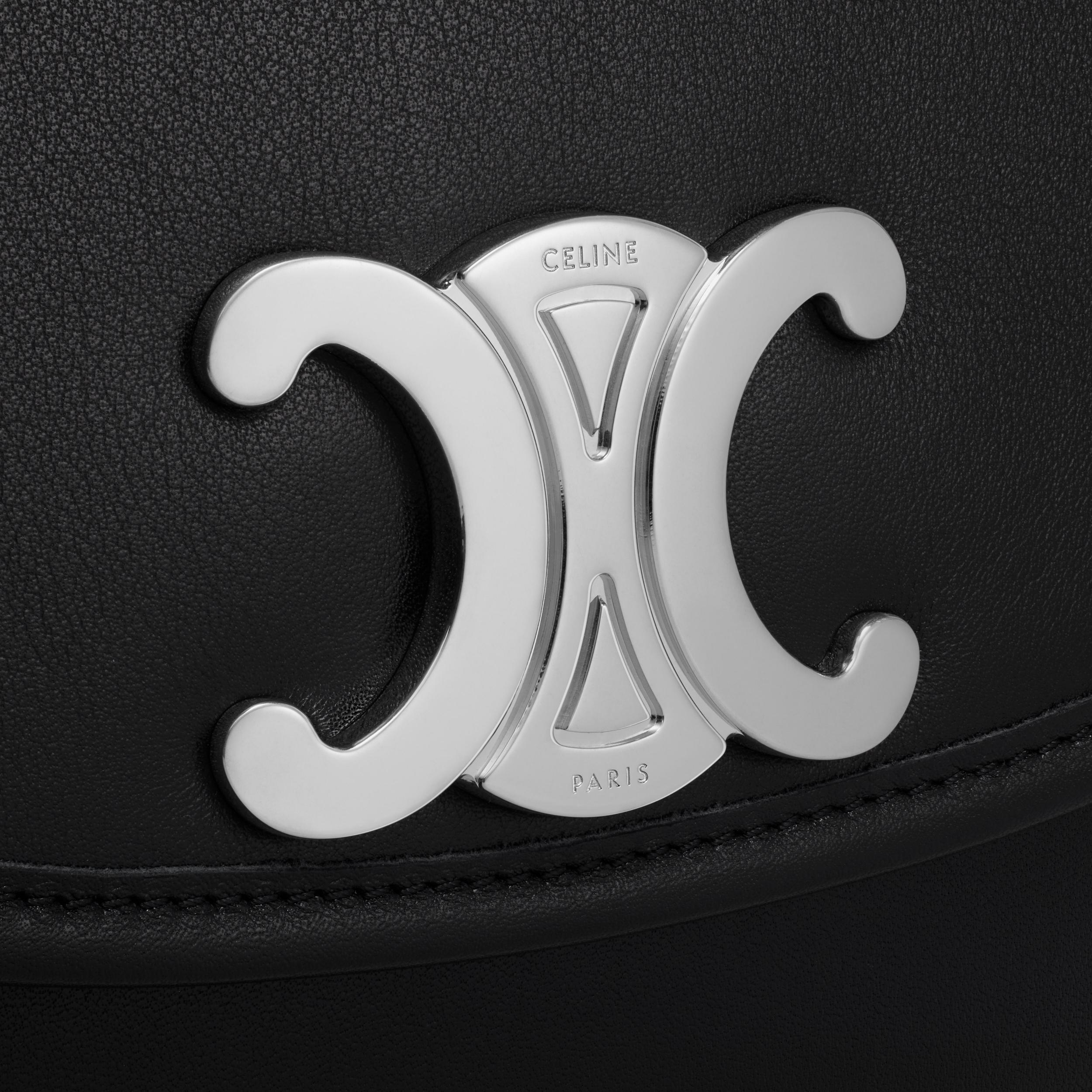 MEDIUM BESACE TRIOMPHE IN SUPPLE NATURAL CALFSKIN Product Image