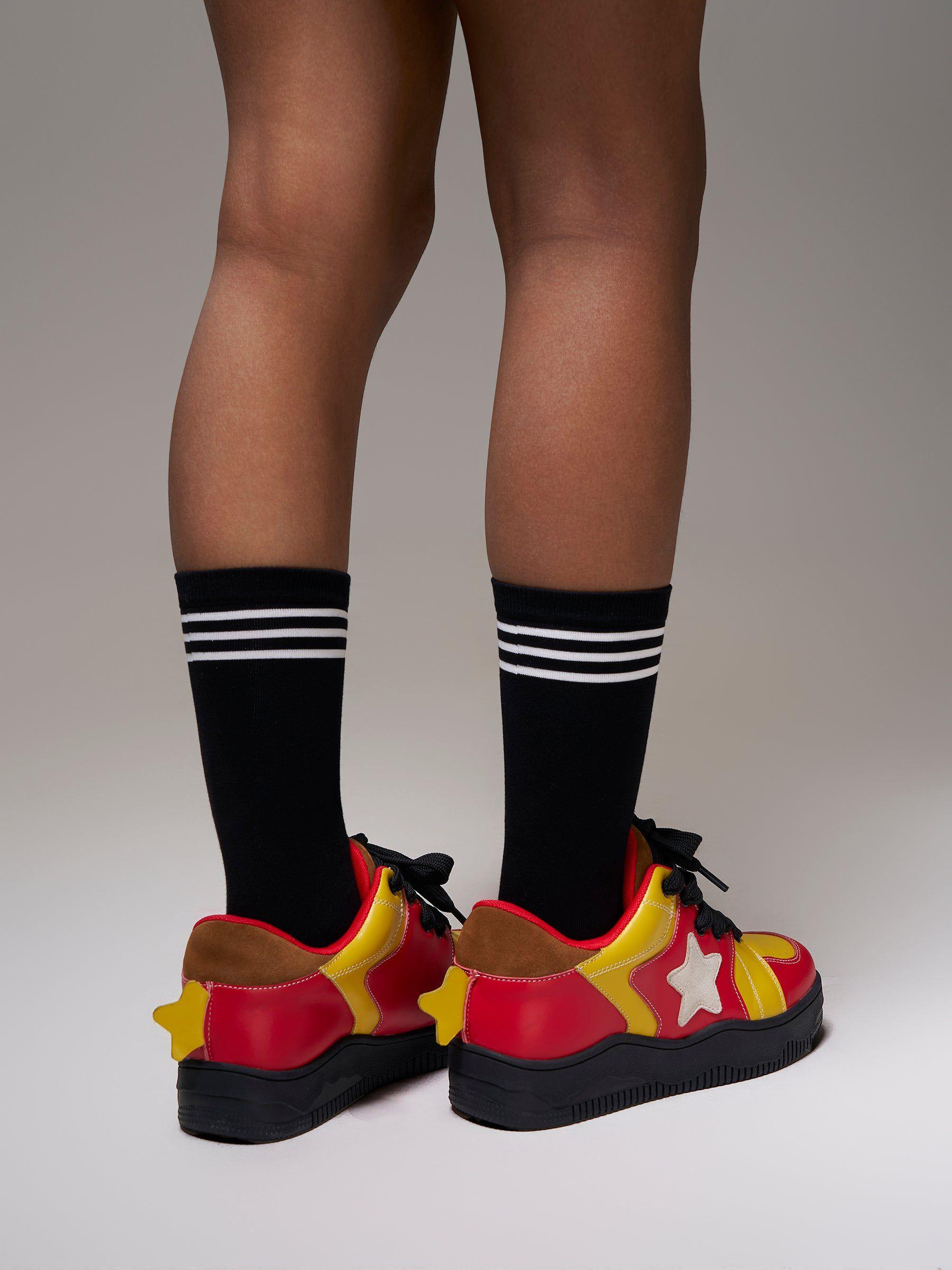 Triple Star Color Blocking Skate Shoes Product Image