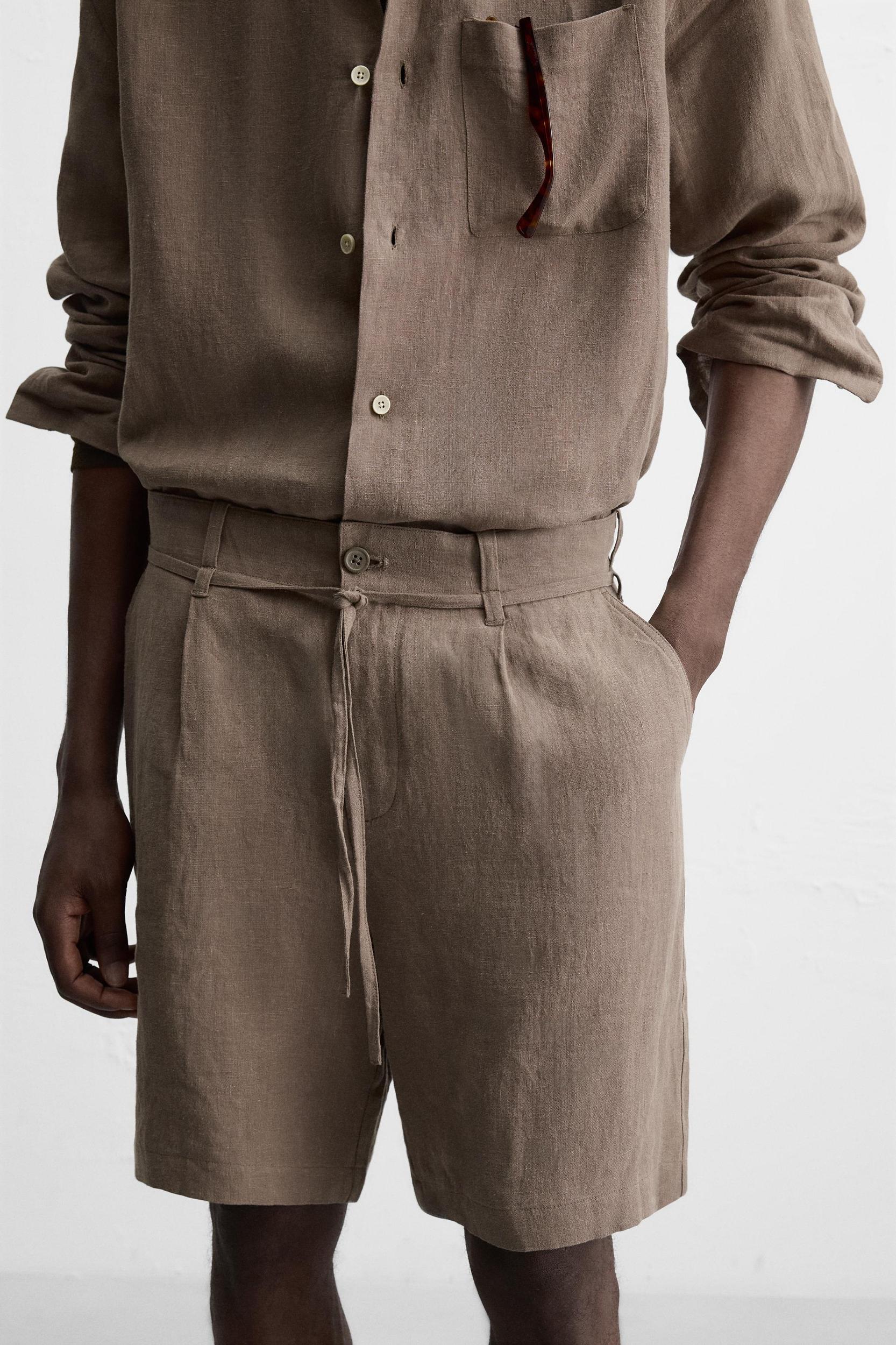 100% LINEN BELTED BERMUDA SHORTS Product Image