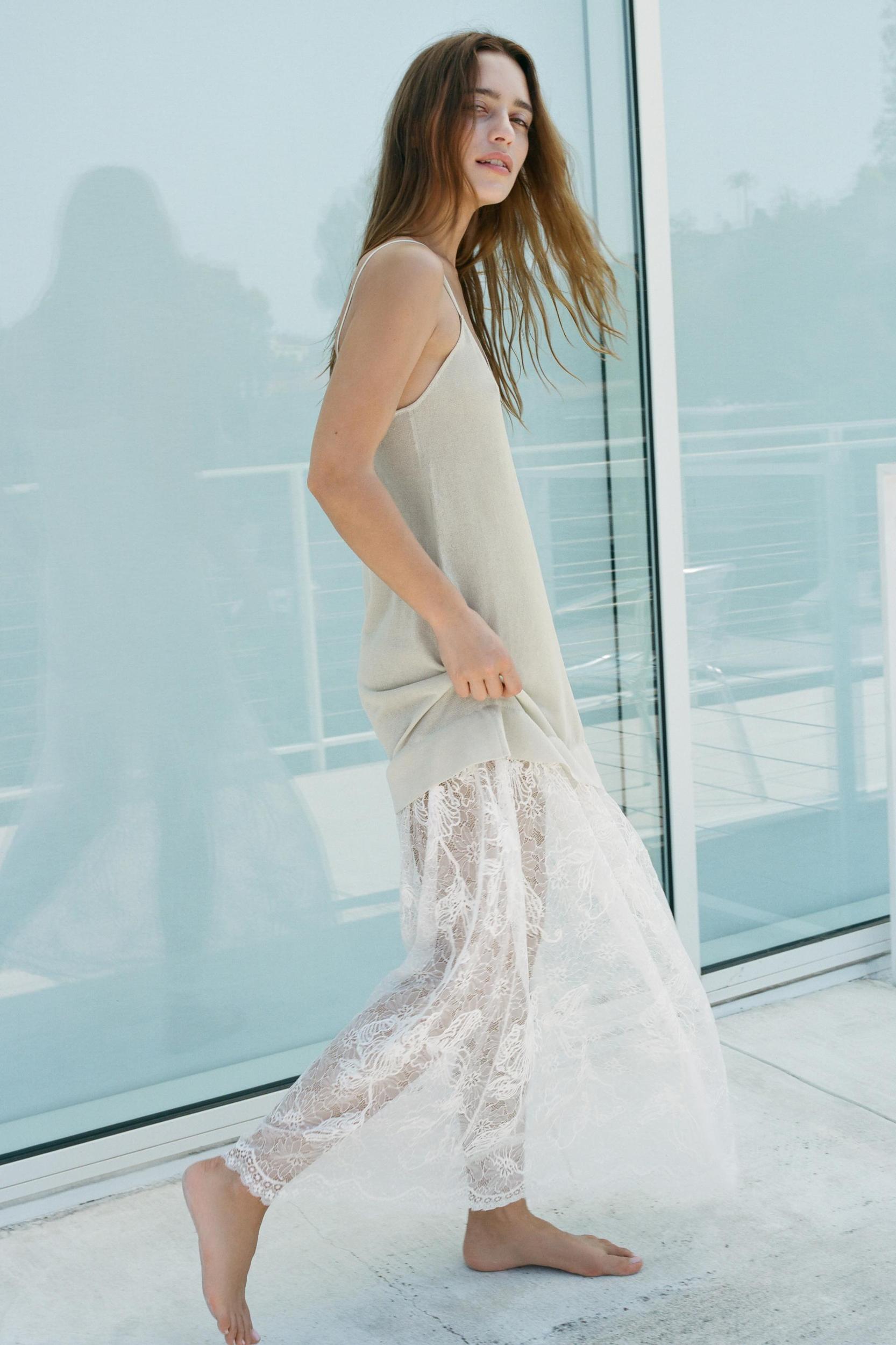 LACE COMBINATION KNIT DRESS Product Image