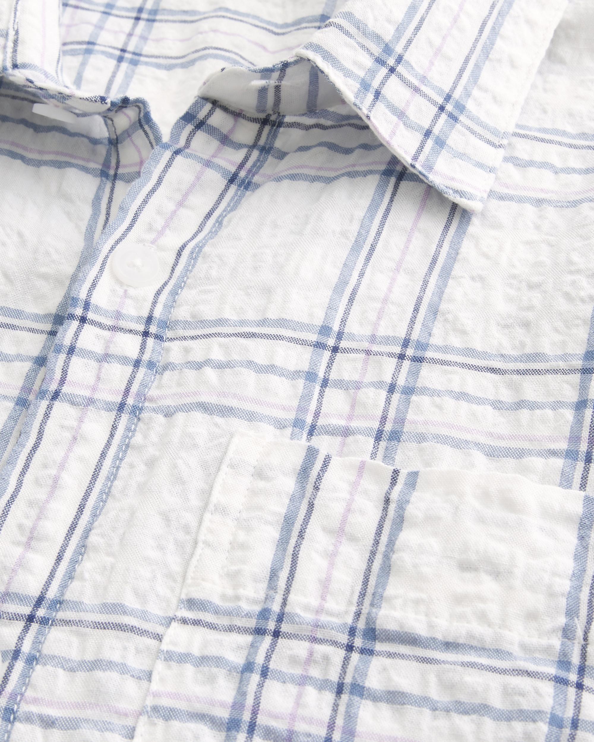 Boxy Short-Sleeve Pocket Shirt Product Image
