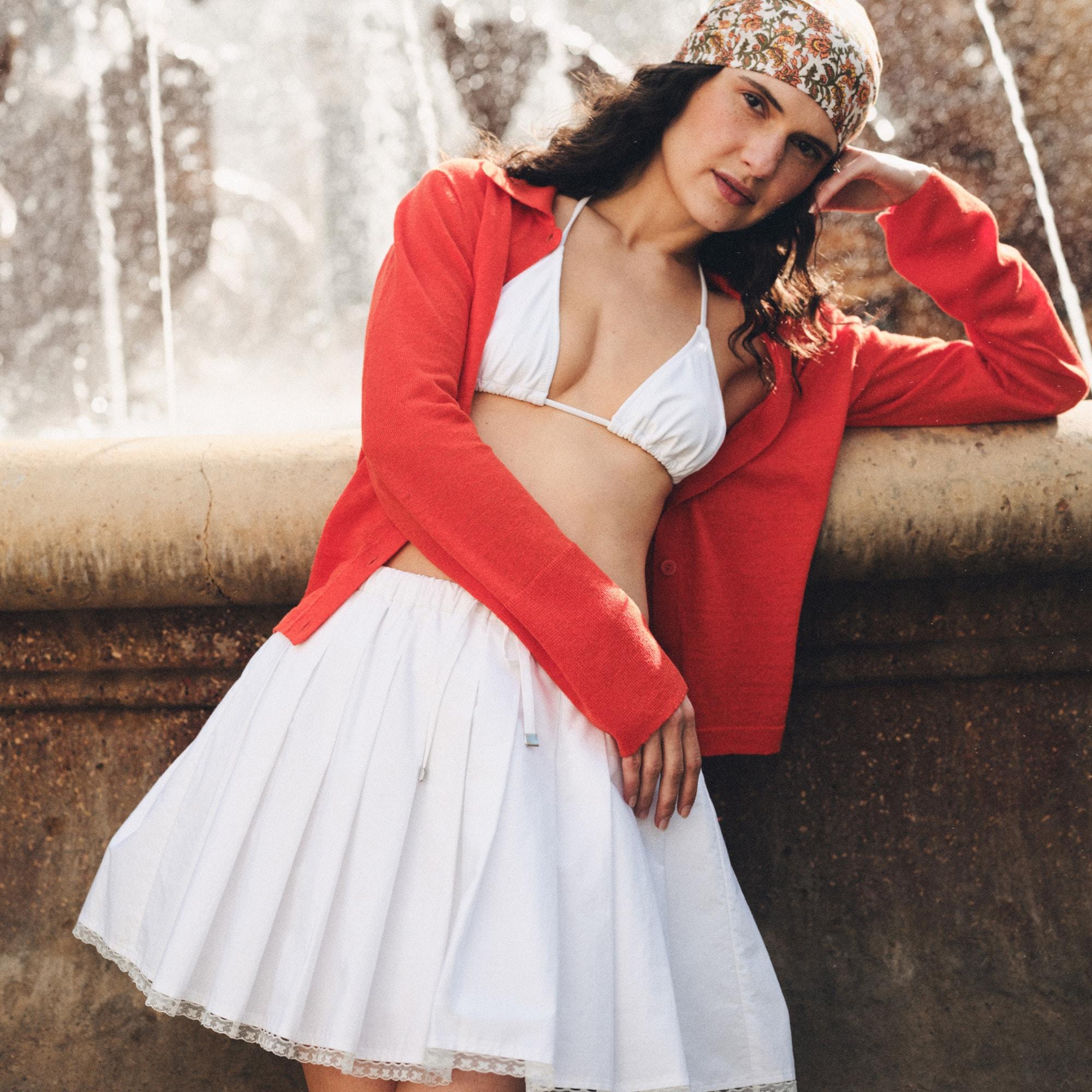 Collared button-up sweater in linen Product Image