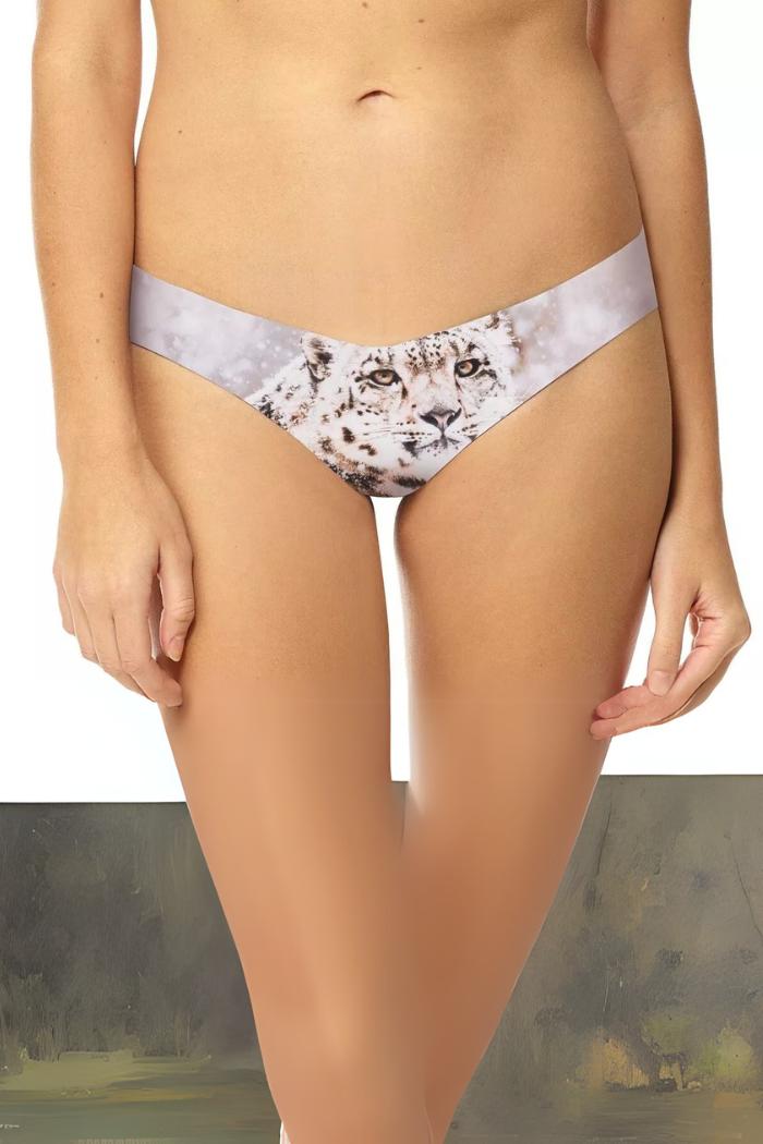 Classic Photo-Op Thong Product Image