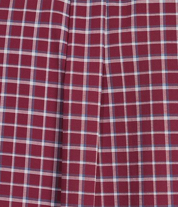 Gold Label Roundtree & Yorke Non-Iron Short Sleeve Medium Plaid Pattern Sport Shirt Product Image