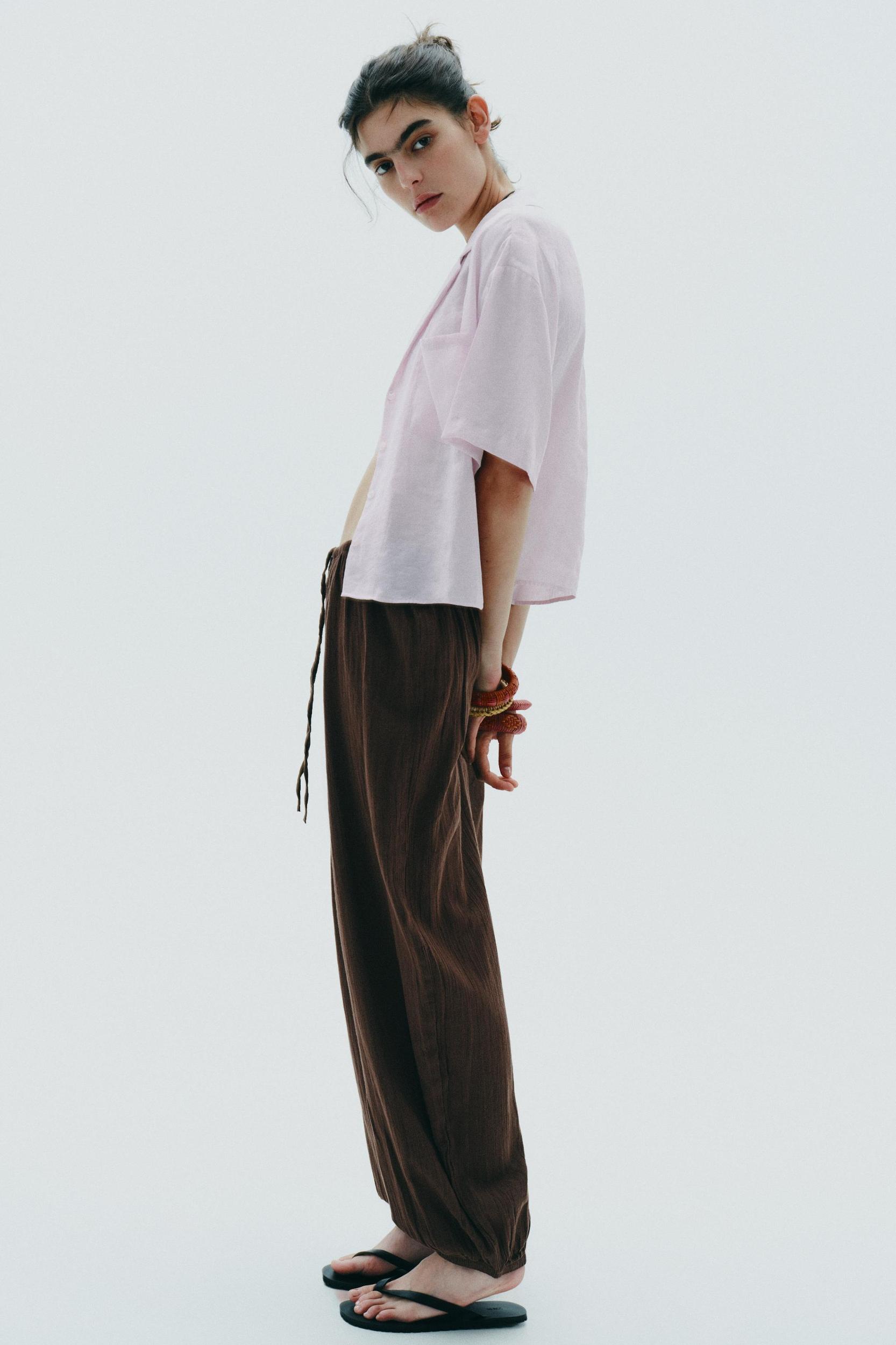 FLOWY POCKET SHIRT Product Image