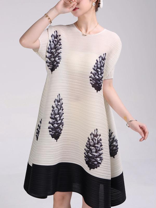 A-Line Loose Flower Print Pleated Round-Neck Midi Dresses Product Image