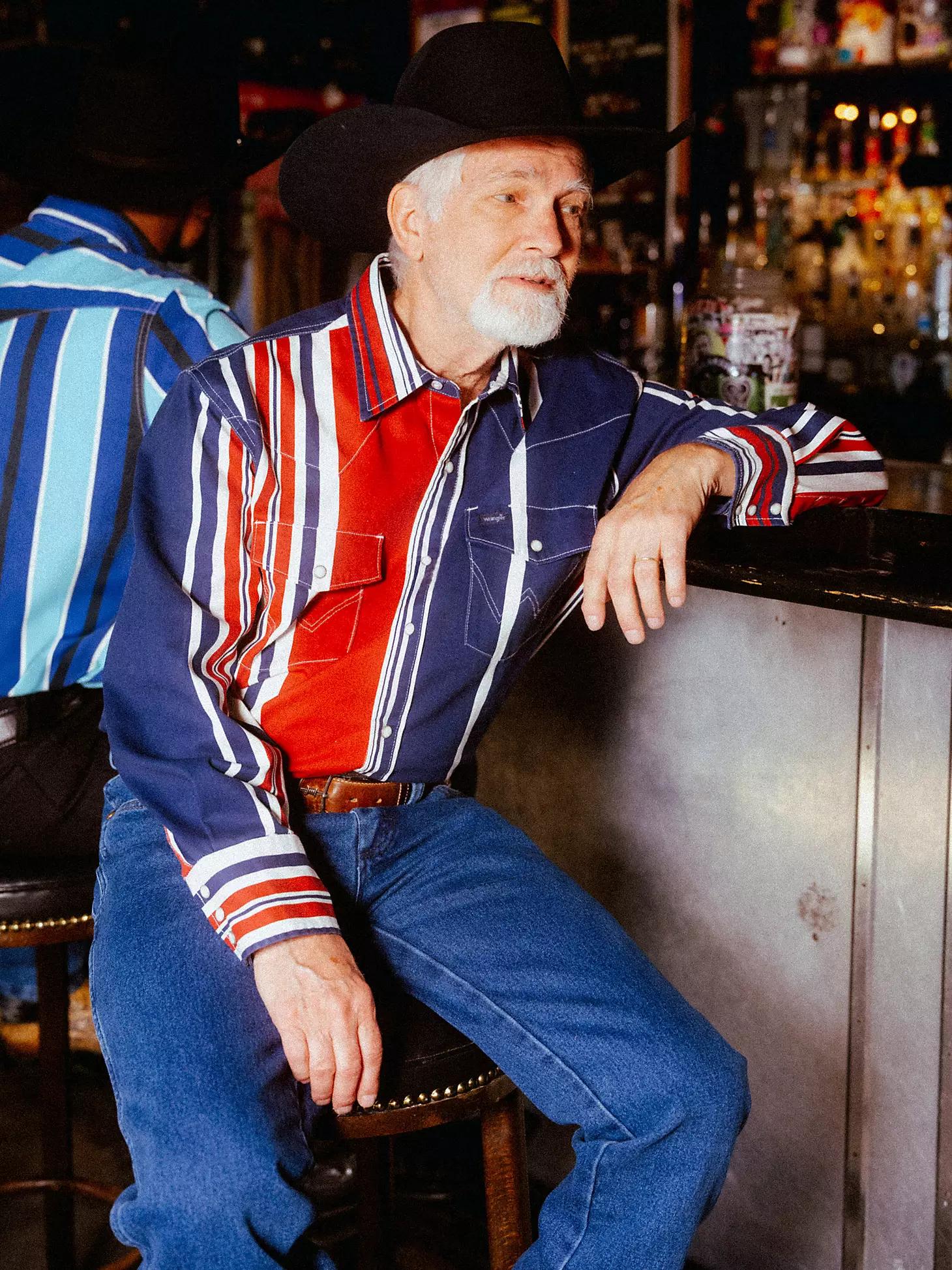 Vintage-Inspired Brushpopper Western Snap Workshirt | Men's SHIRTS | Wrangler® Product Image