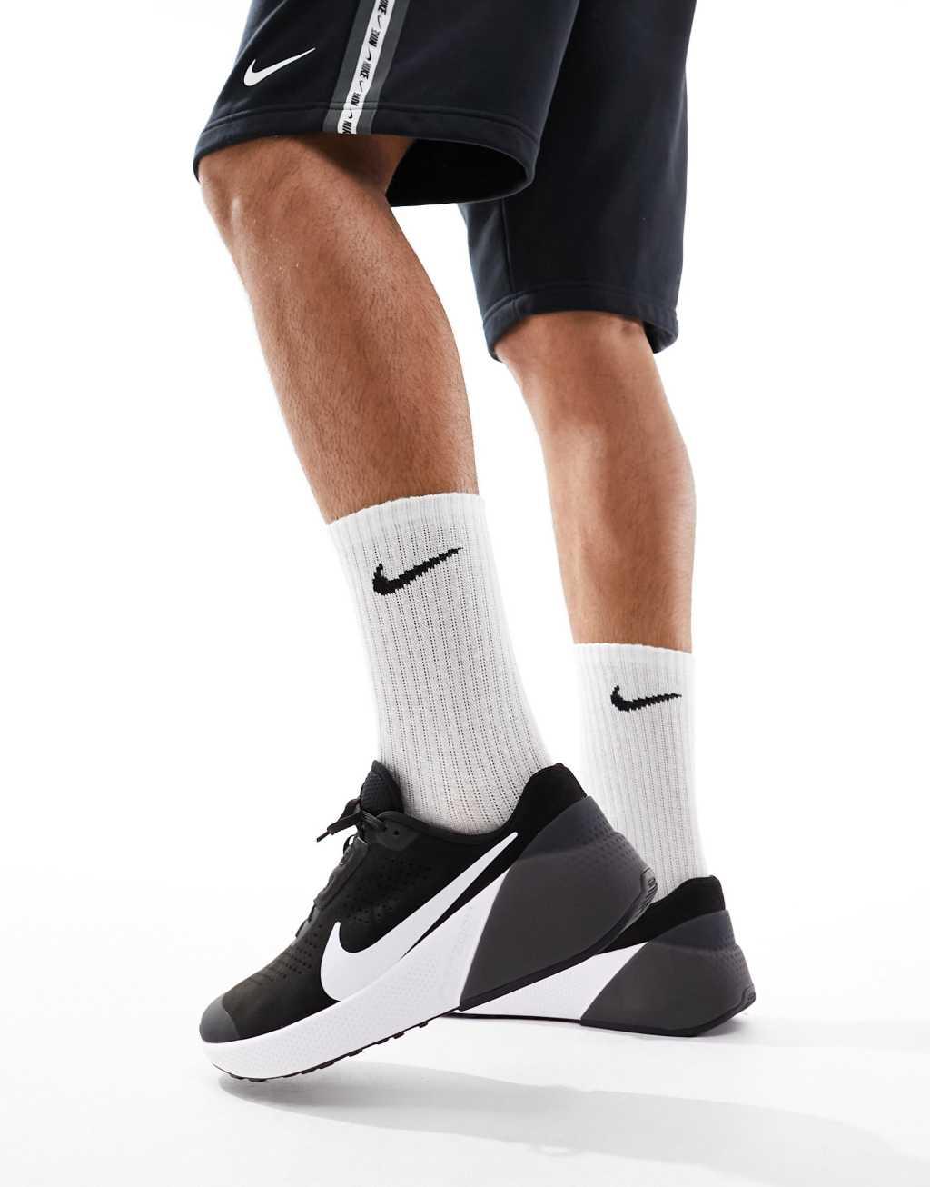 Nike Air Zoom sneakers and white Product Image