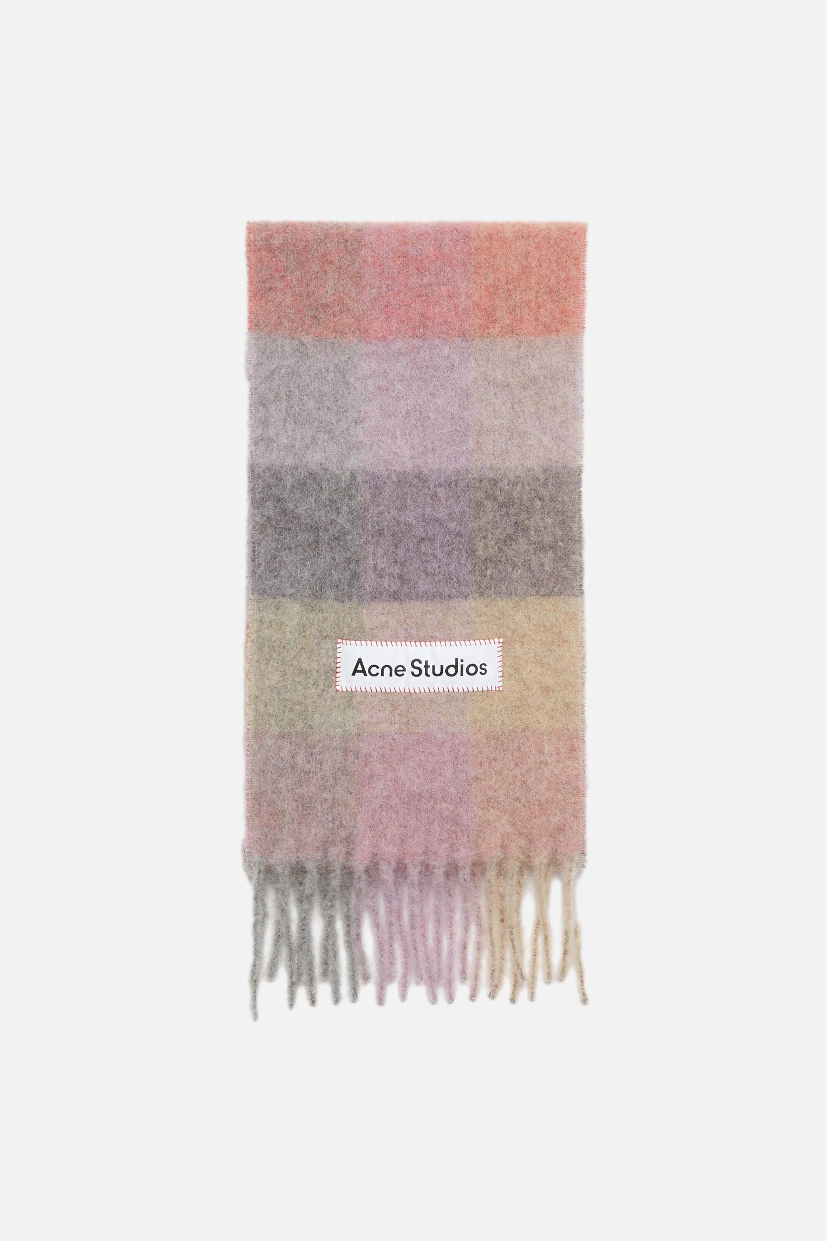 Mohair checked scarf Product Image