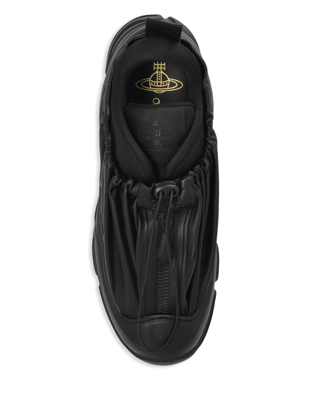 leather sneakers  Product Image