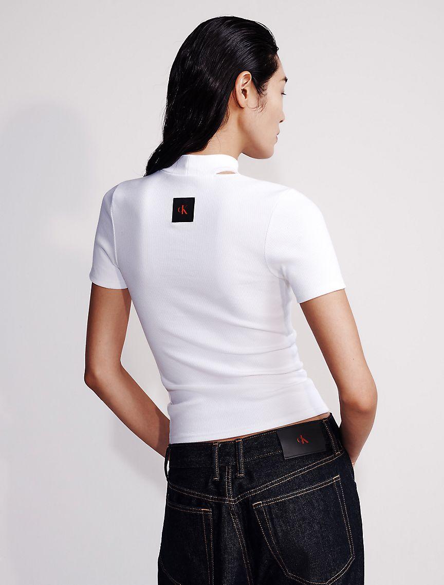 Cut Out Slim Crewneck T-Shirt Product Image