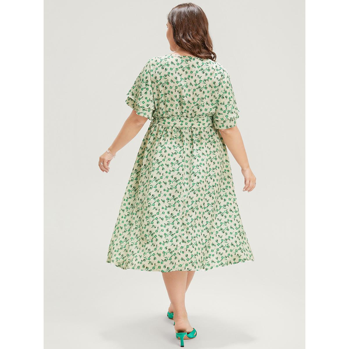 Plus Size Ditsy Floral Flutter Sleeve Pocket Split Hem Belt Dress YellowGreen Women Elegant Pocket V-neck Short sleeve Curvy Midi Dress BloomChic 30/6X Product Image