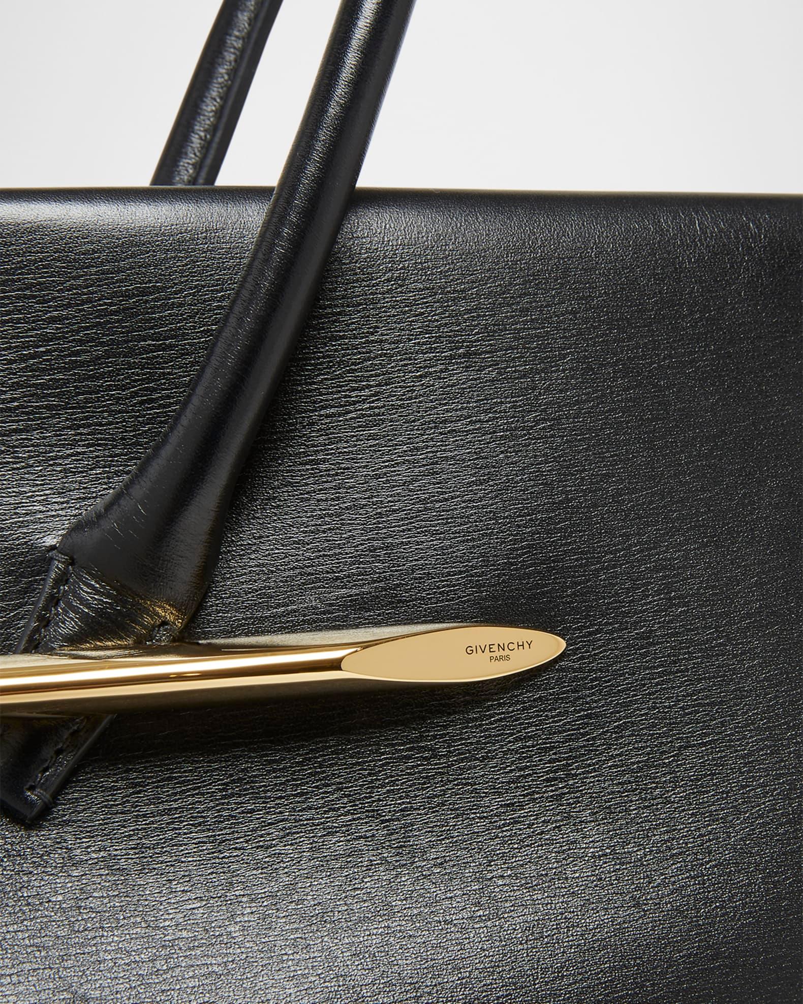 Pinch Large Shoulder Bag in Smooth Leather Product Image