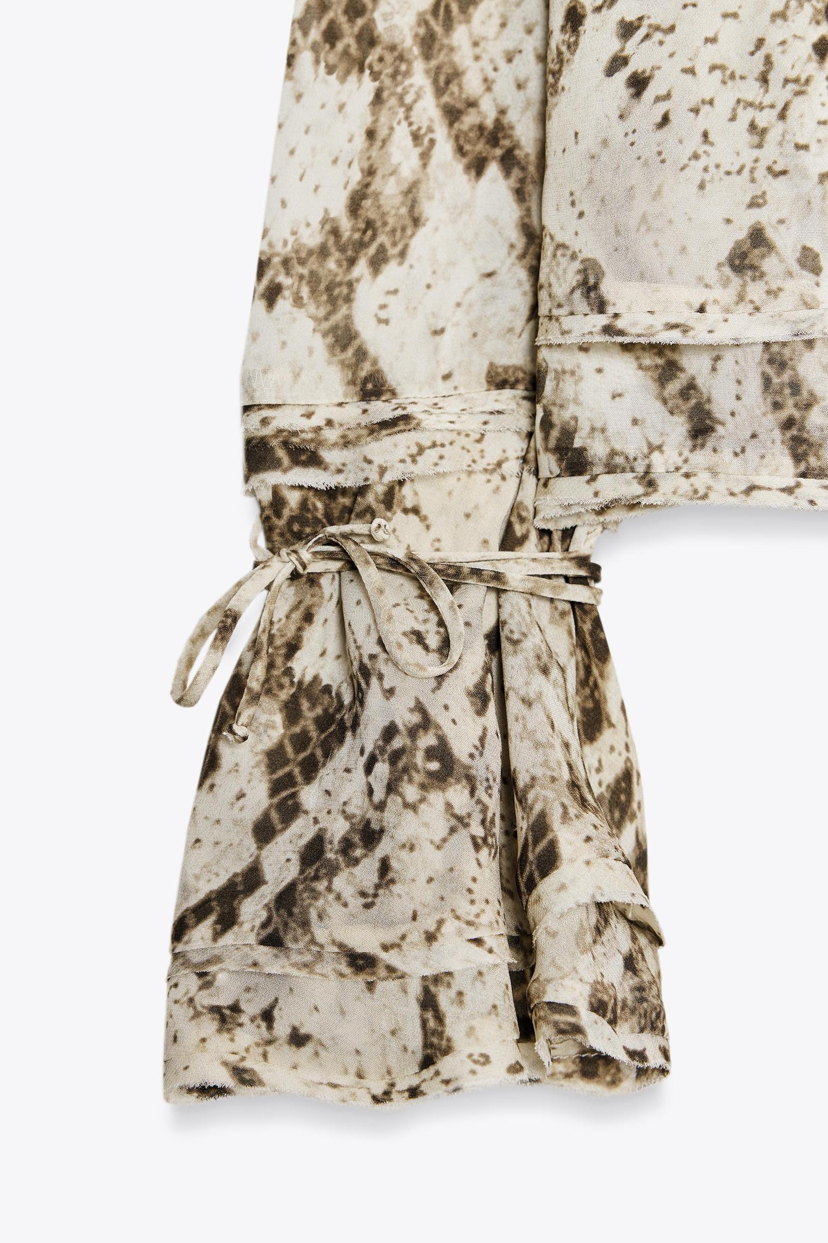 ZW COLLECTION ANIMAL PRINT BLOUSE Product Image