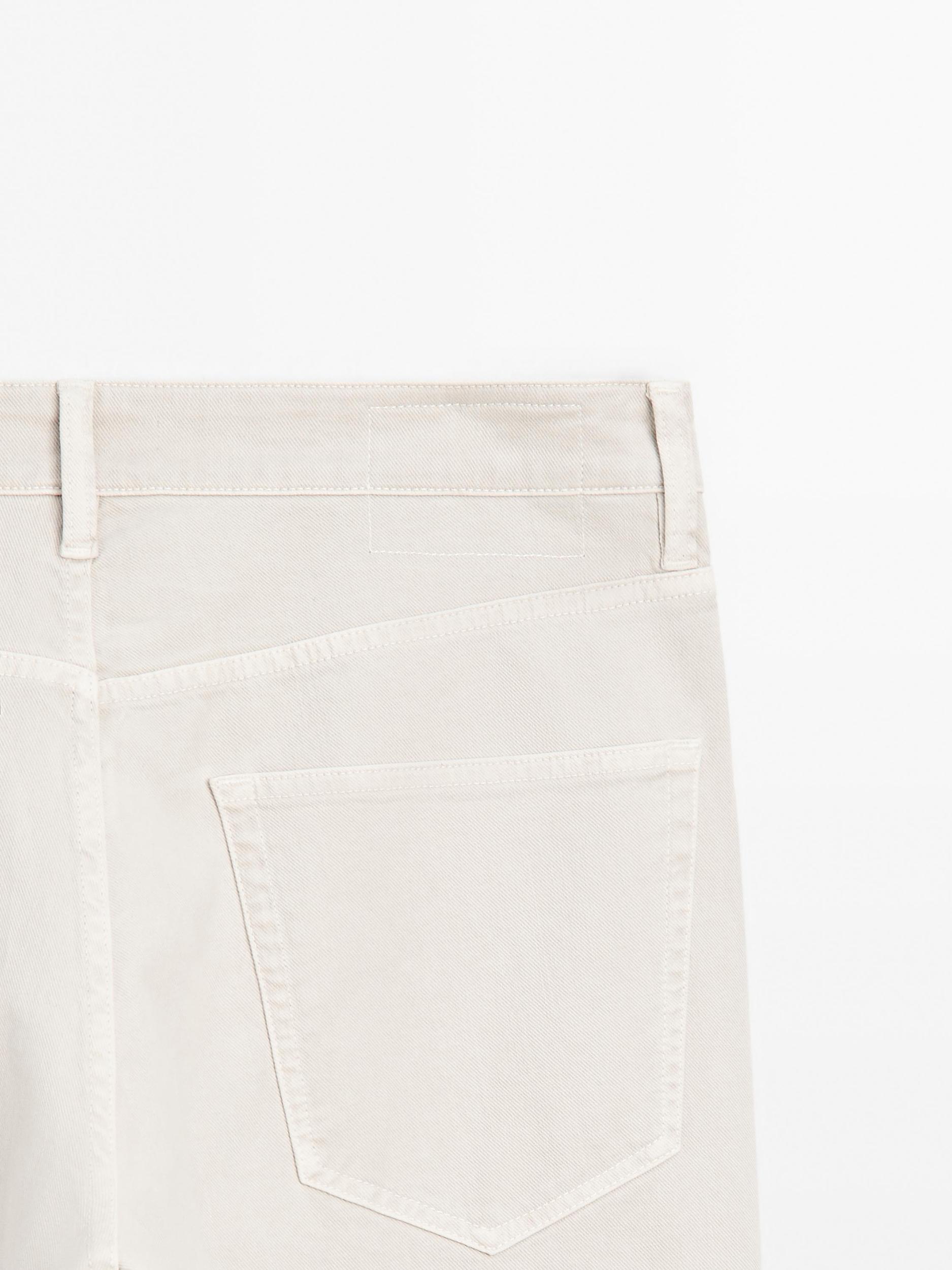 Tapered fit jeans Product Image