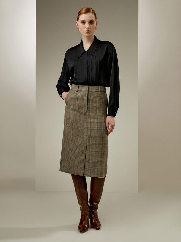 Pleated Shirt-Collar Silk Blouse Product Image
