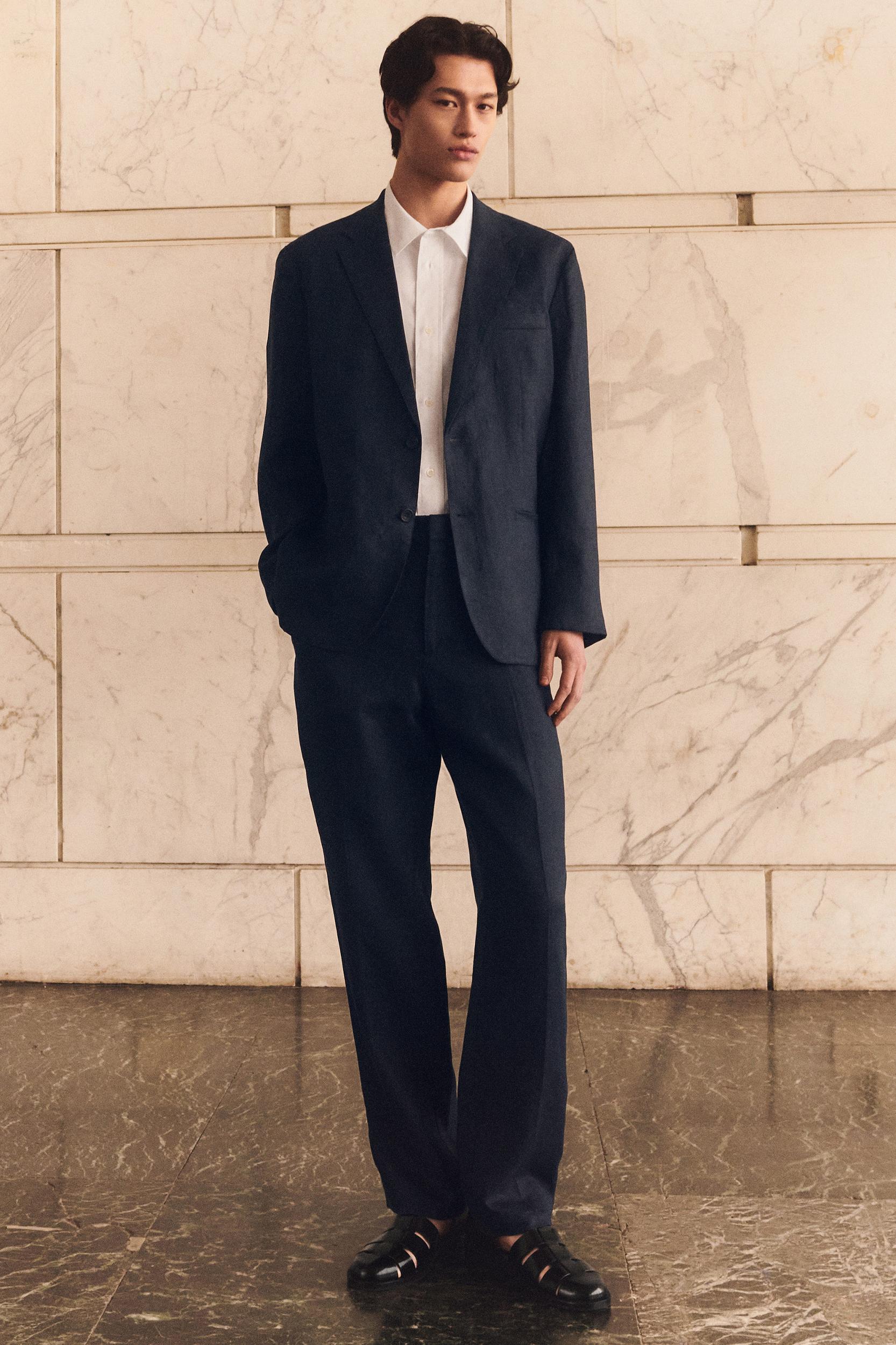 RELAXED LINEN TAPERED PANTS Product Image