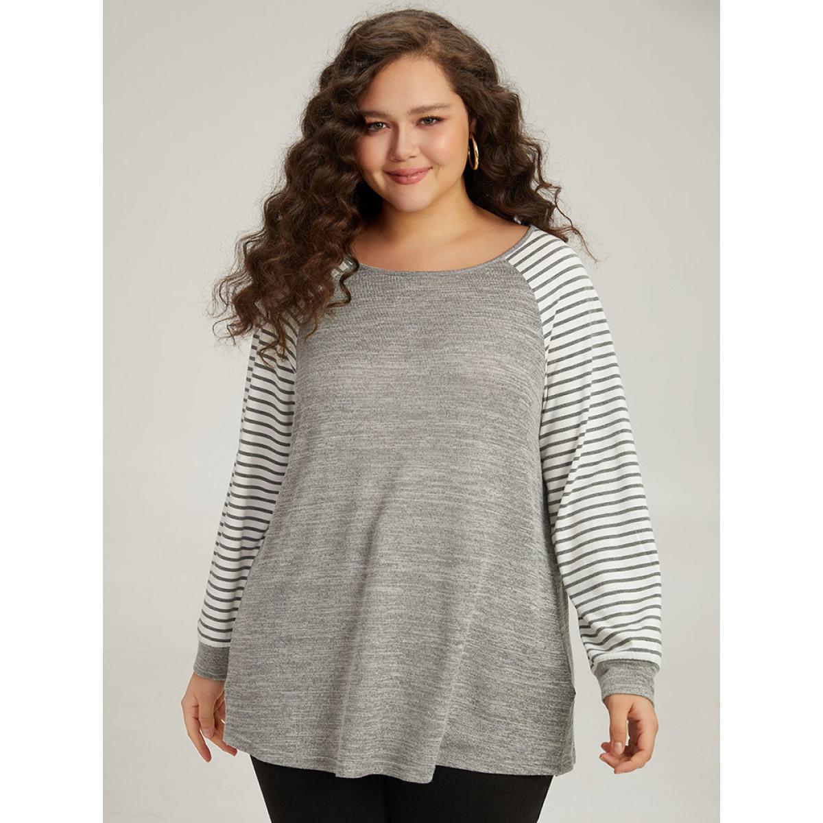Plus Size Striped Raglan Sleeve Patched Split Side T-shirt Gray Women Casual Contrast Striped Round Neck Dailywear T-shirts BloomChic 10/M Product Image