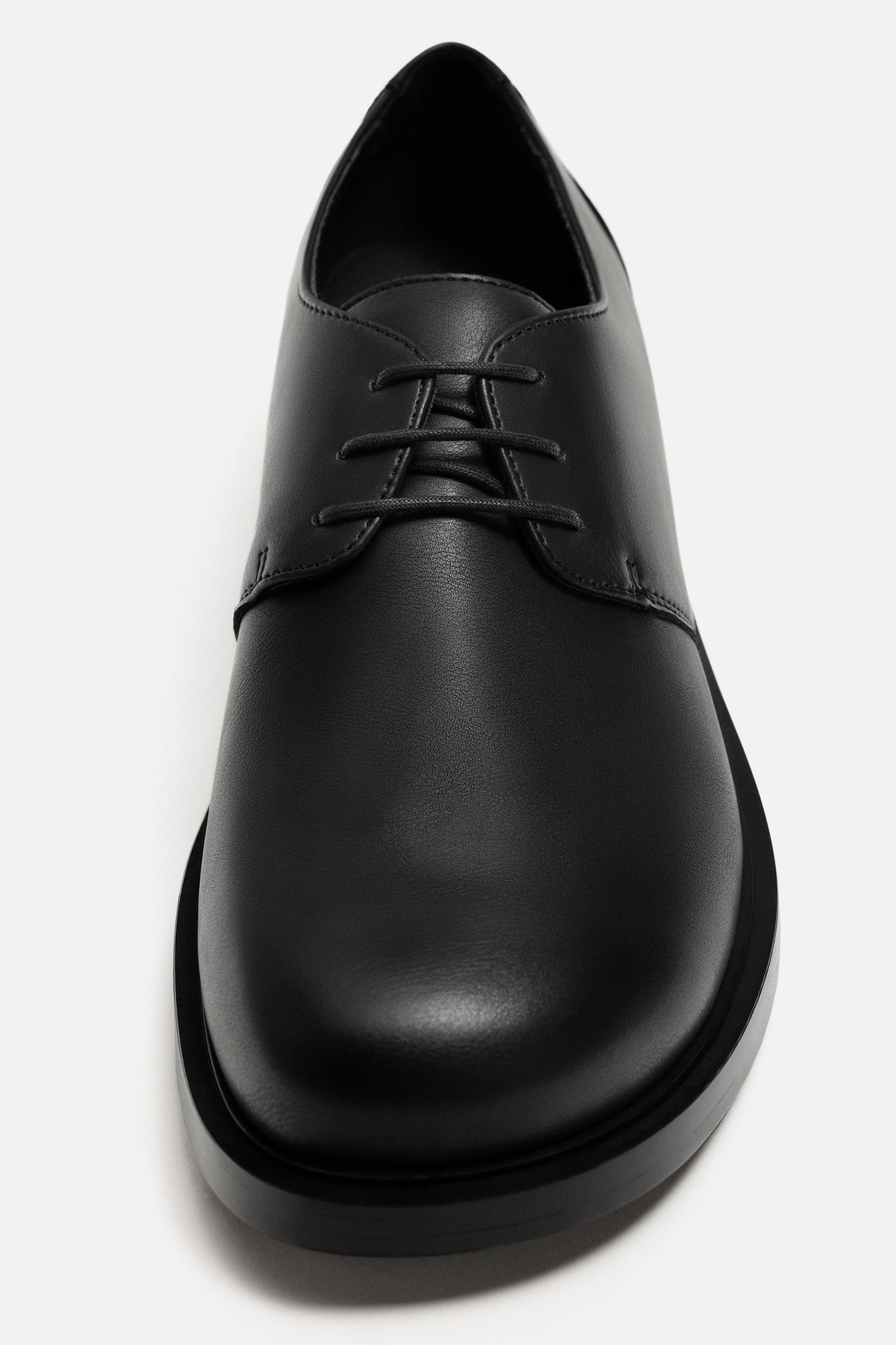 DRESS SHOES Product Image