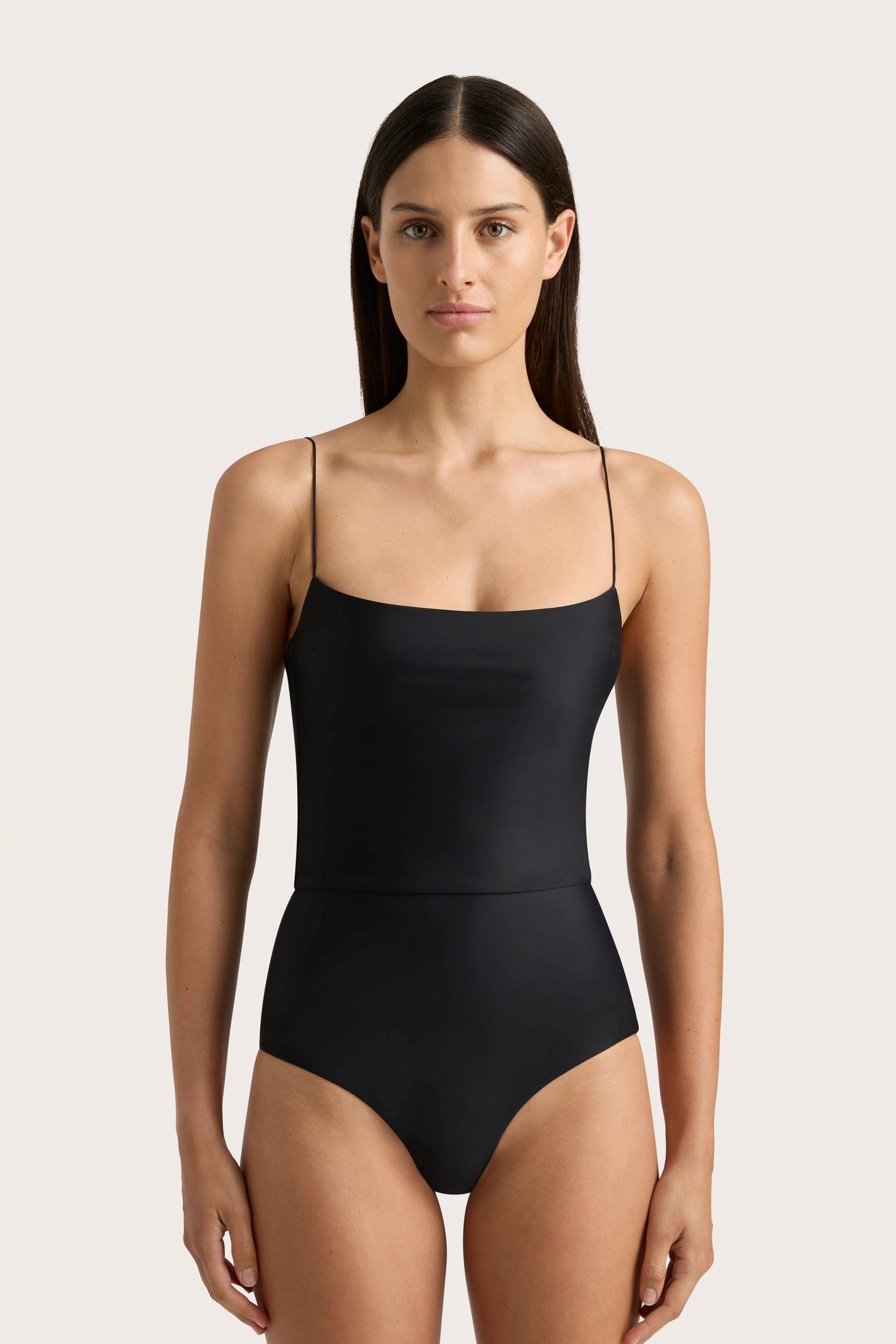 Elea Crop Top Black - Final Sale Product Image