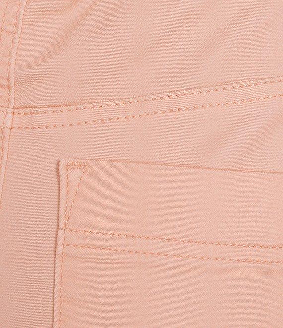 Intro Stretch Pull-On Capri Pants Product Image