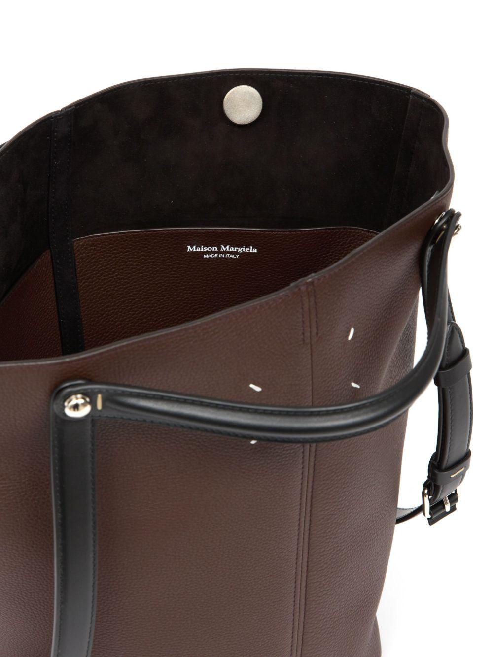 medium Dress-Age tote bag Product Image