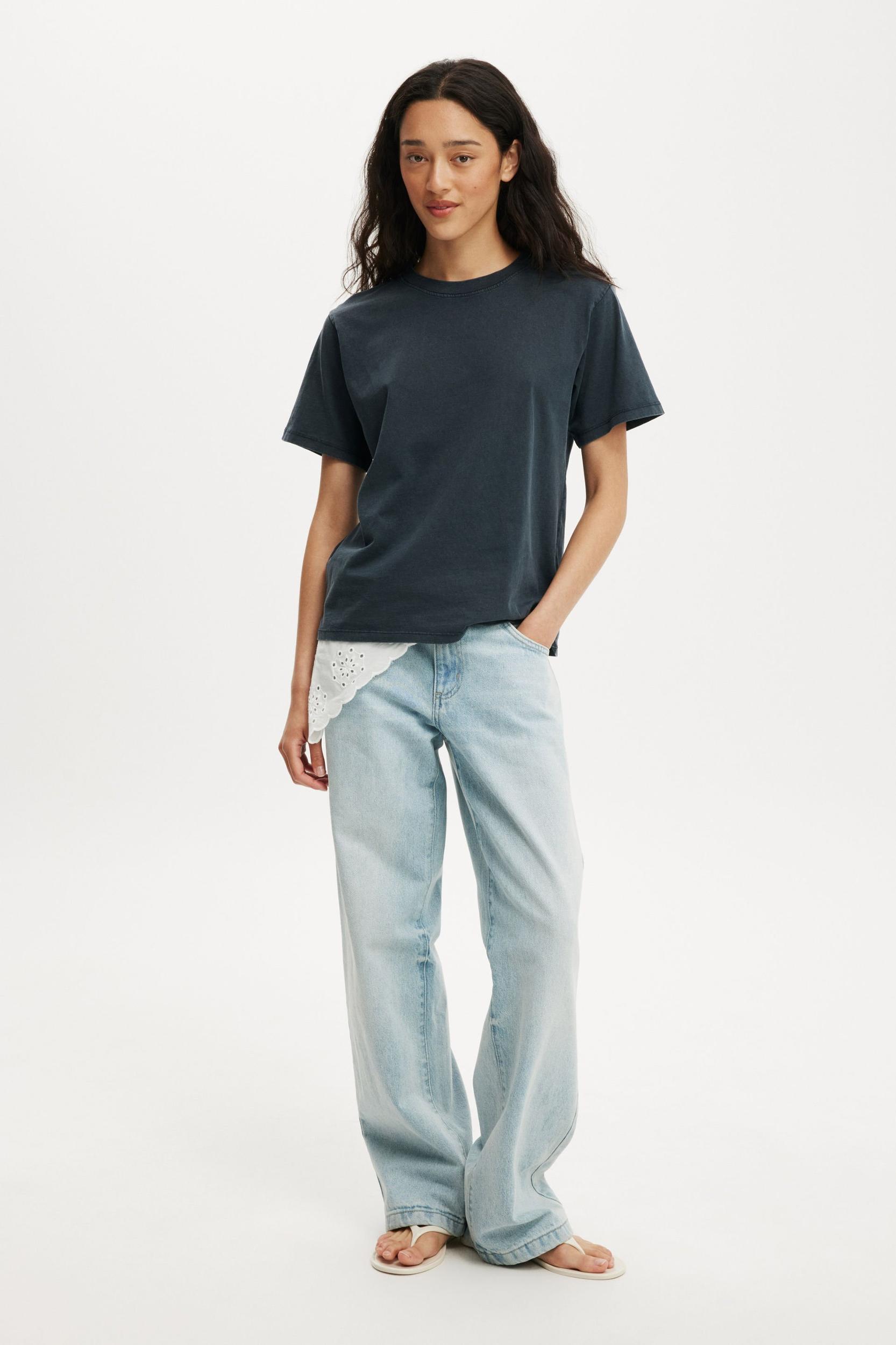 Easy Tee Product Image