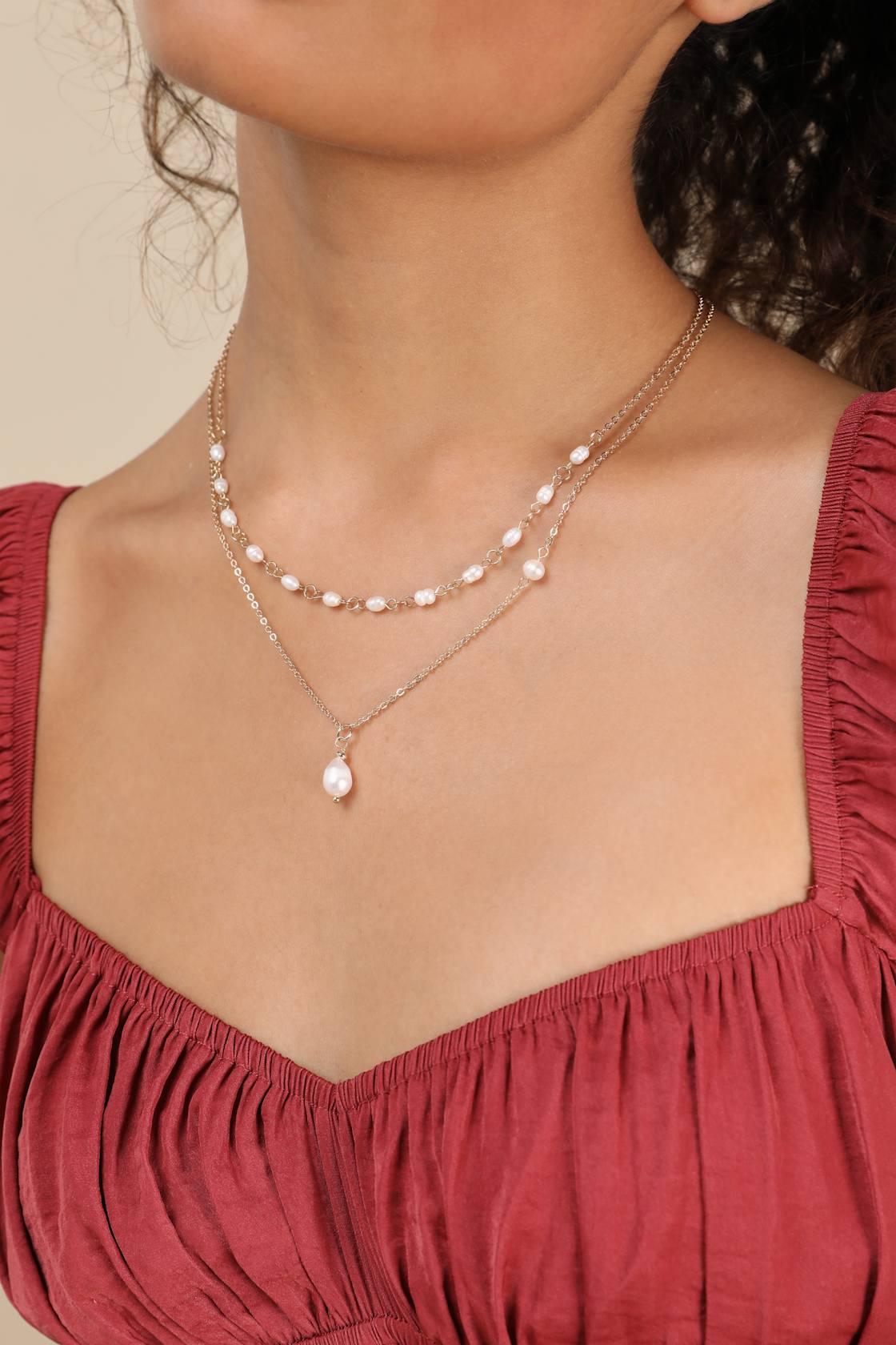 Ayleen Gold Pearl Two-Piece Necklace Set Product Image