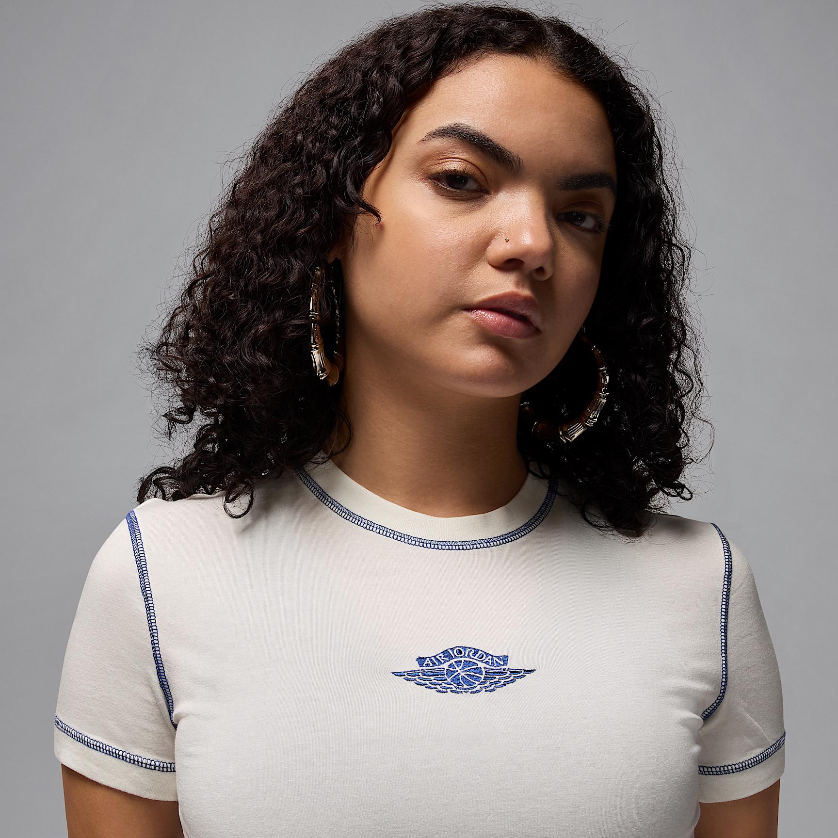 Jordan Rare Air Women's Cropped Short-Sleeve T-Shirt Product Image