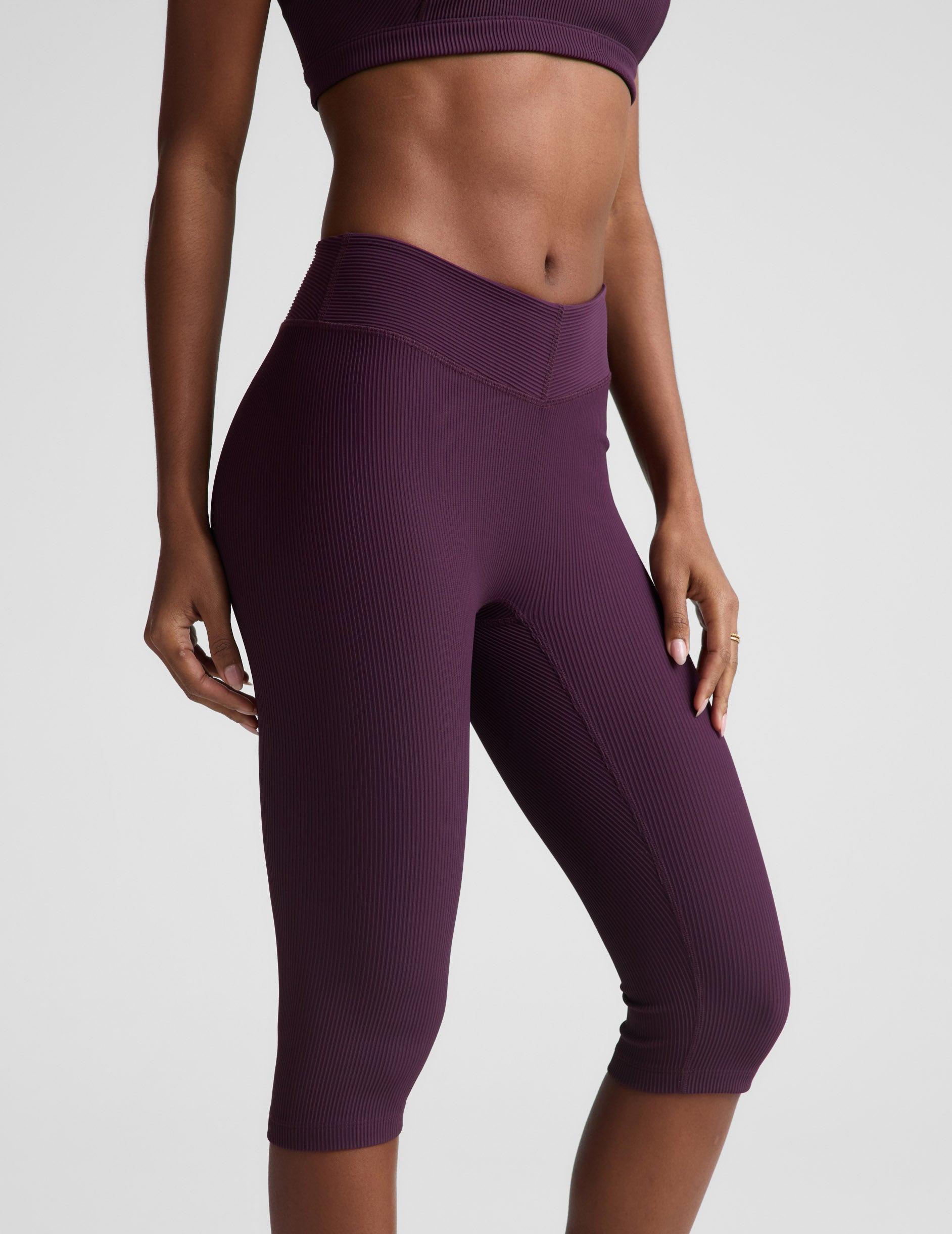 Impulse Ribbed V-Waist Pedal Pusher Legging Product Image