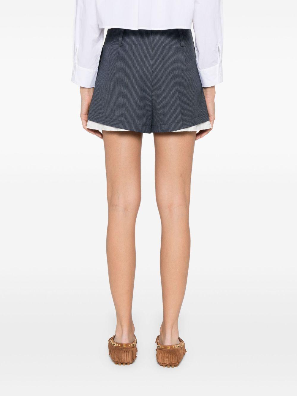 taille shorts Product Image
