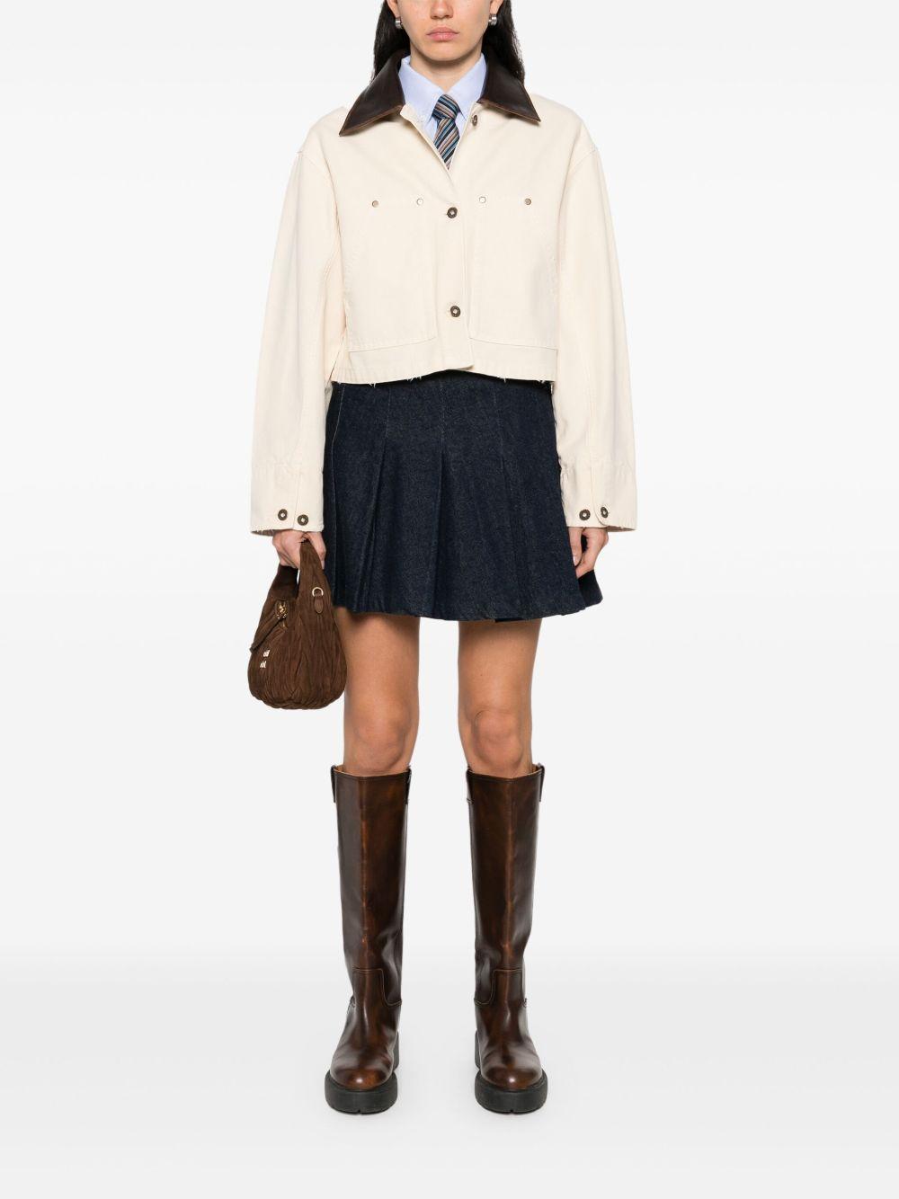 contrasting-collar jacket Product Image