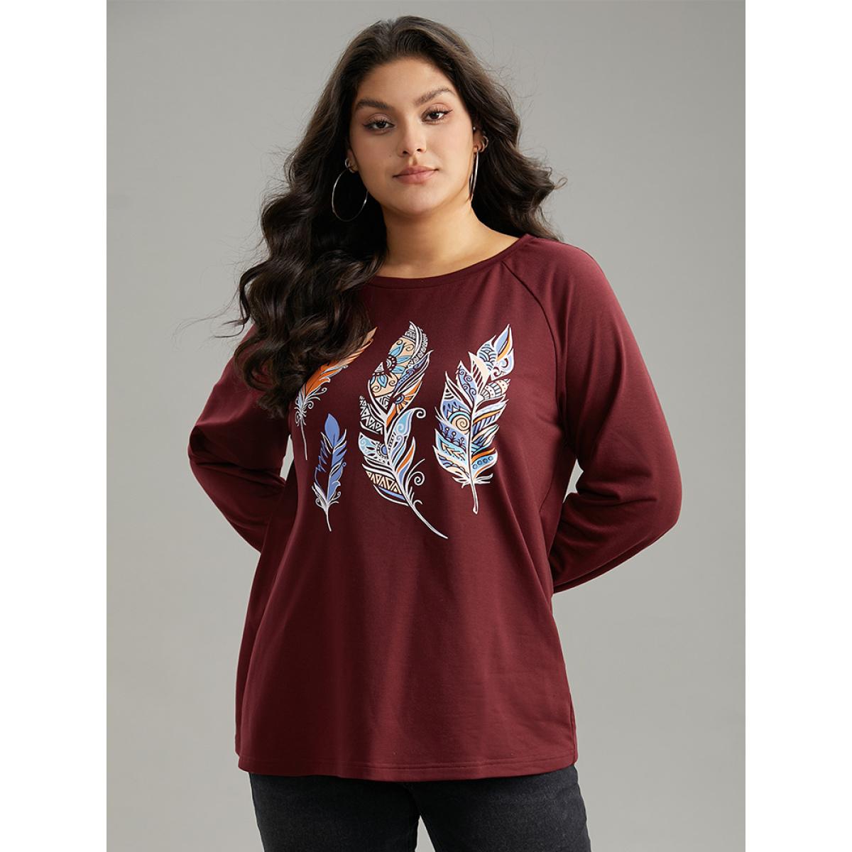 Plus Size Feather Print Crew Neck Raglan Sleeve Sweatshirt Women Scarlet Casual Printed Dailywear Sweatshirts BloomChic 30/6X Product Image