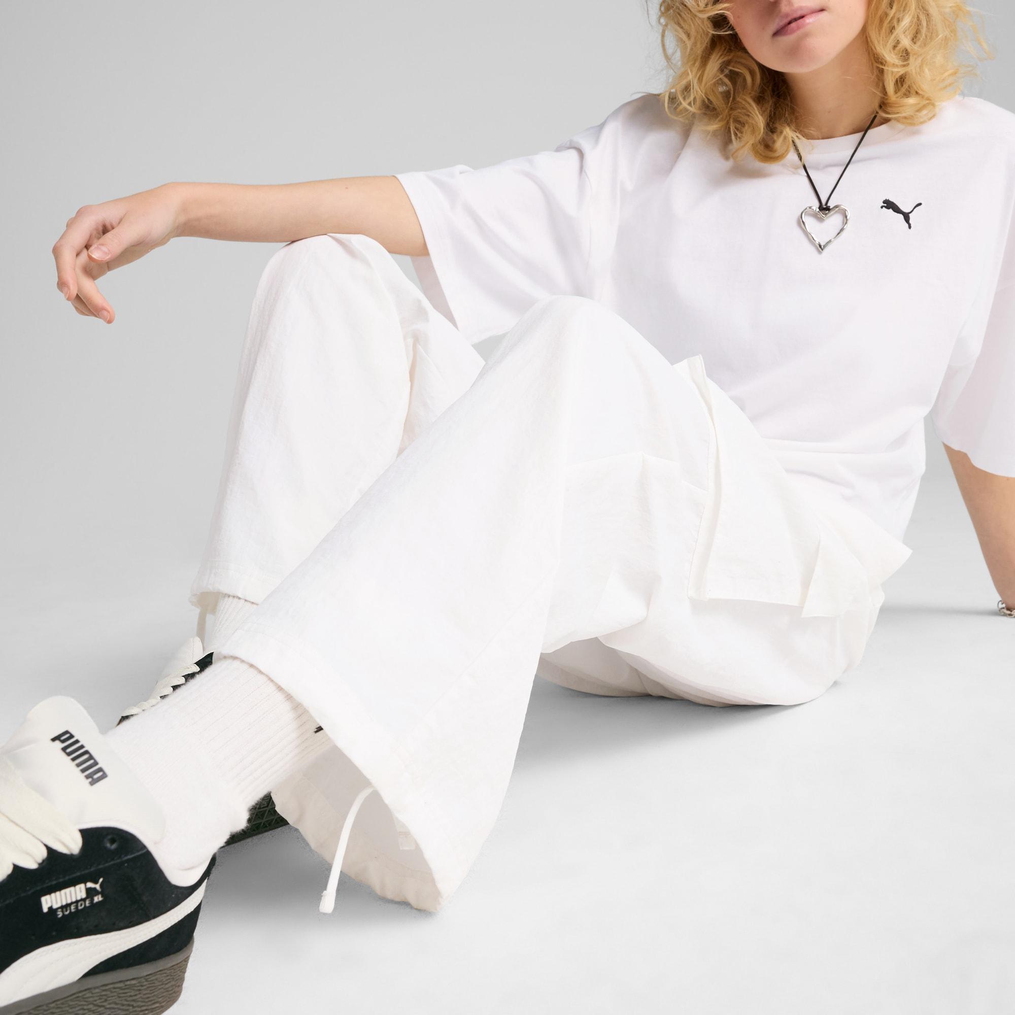 PUMA Wardrobe Essentials Women's Relaxed Woven Cargo Pants Product Image