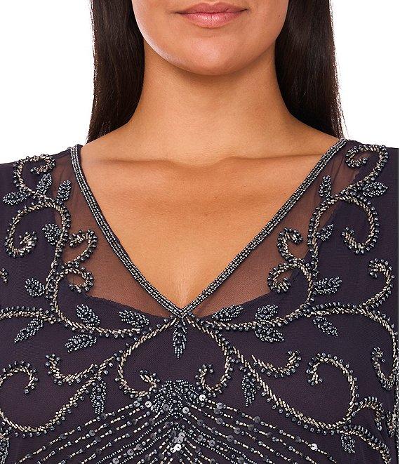 Pisarro Nights Plus Size Size V-Neck Short Sleeve Beaded Gown Product Image