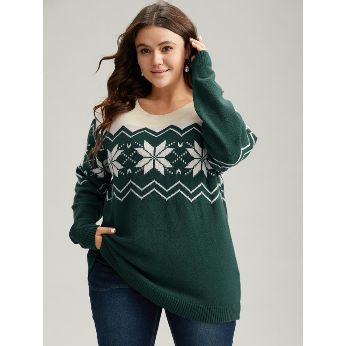 Plus Size Supersoft Essentials Snowflake Colorblock Pullover DarkGreen Women Casual Loose Long Sleeve Round Neck Festival-Christmas Pullovers BloomChic 10/M Product Image