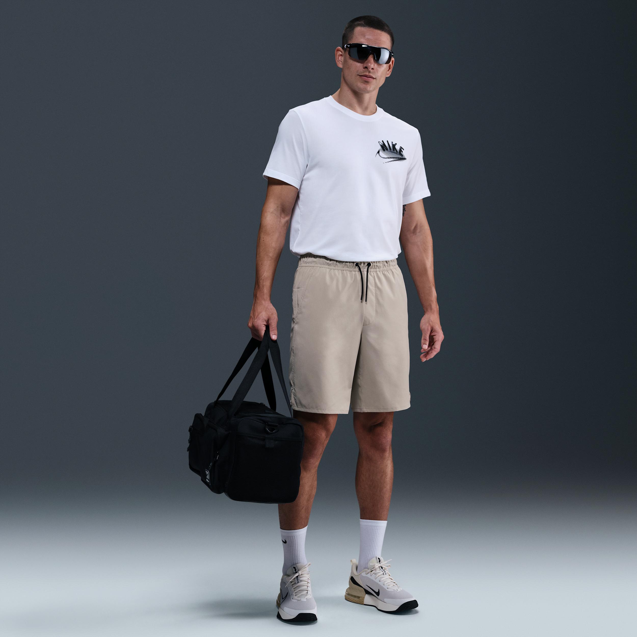 Nike Men's Dri-FIT Fitness T-Shirt Product Image