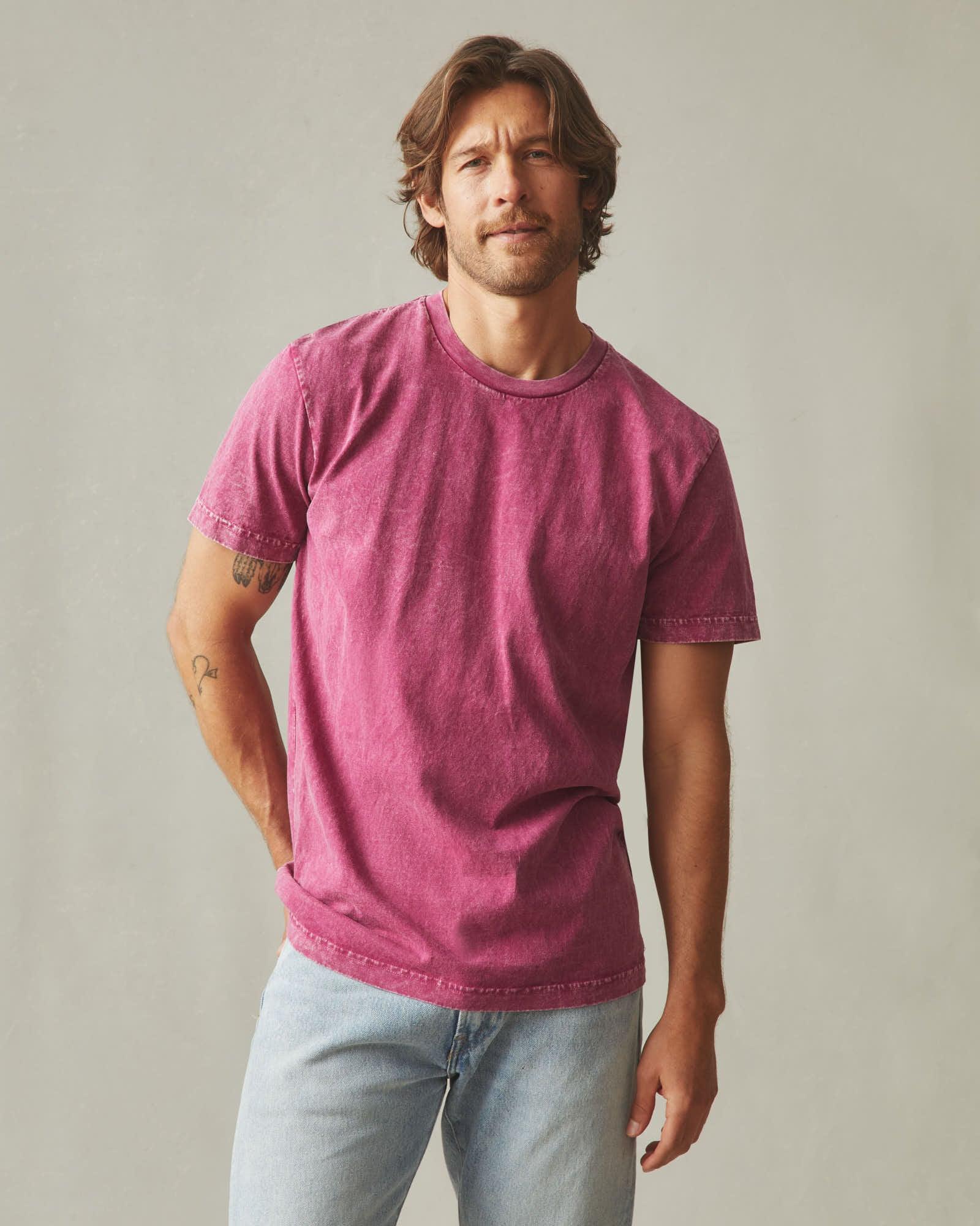 Men's Vintage Crew Tee - Mineral Wash Raspberry Product Image