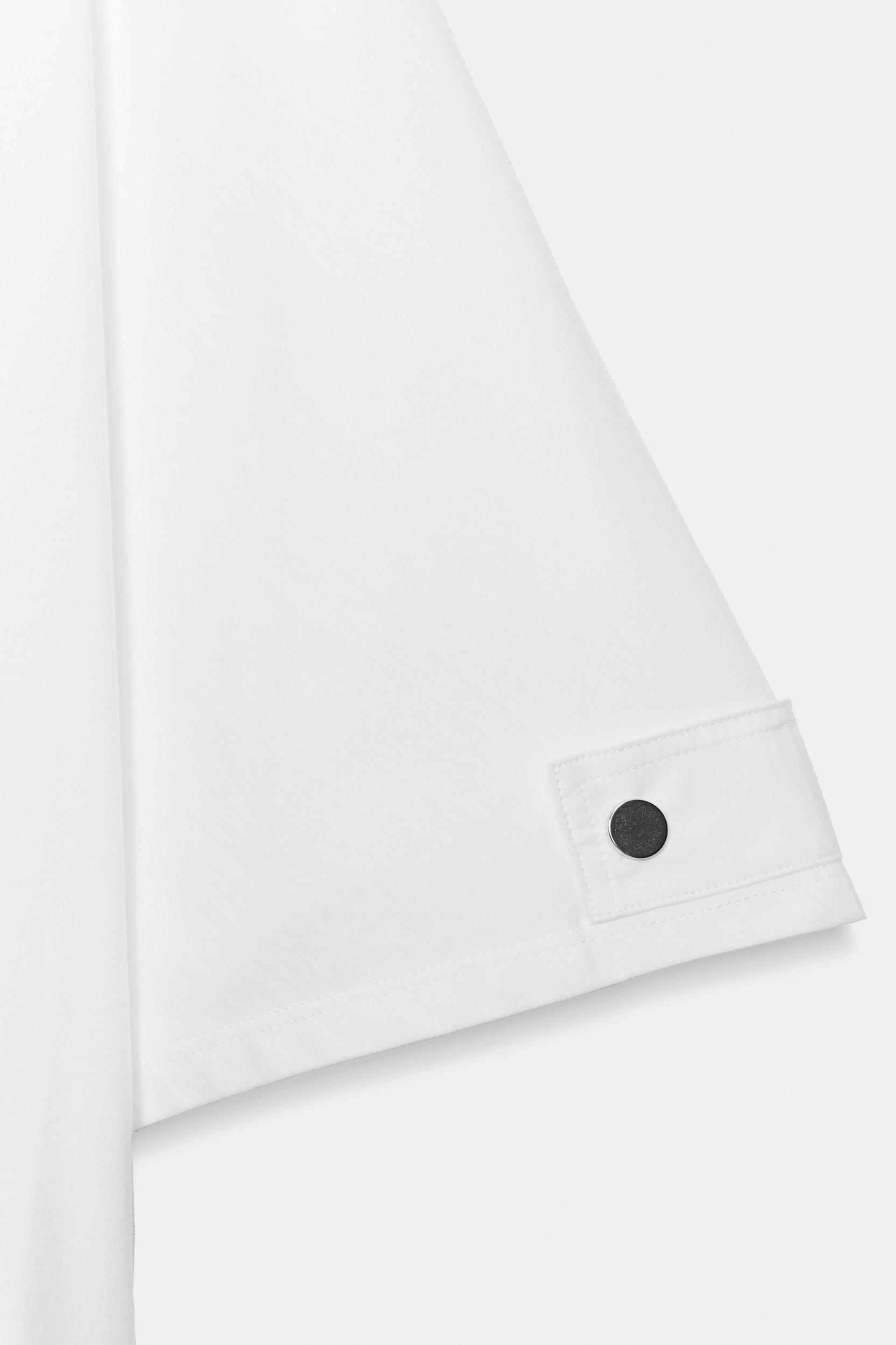 BUTTON BOAT NECK T-SHIRT Product Image