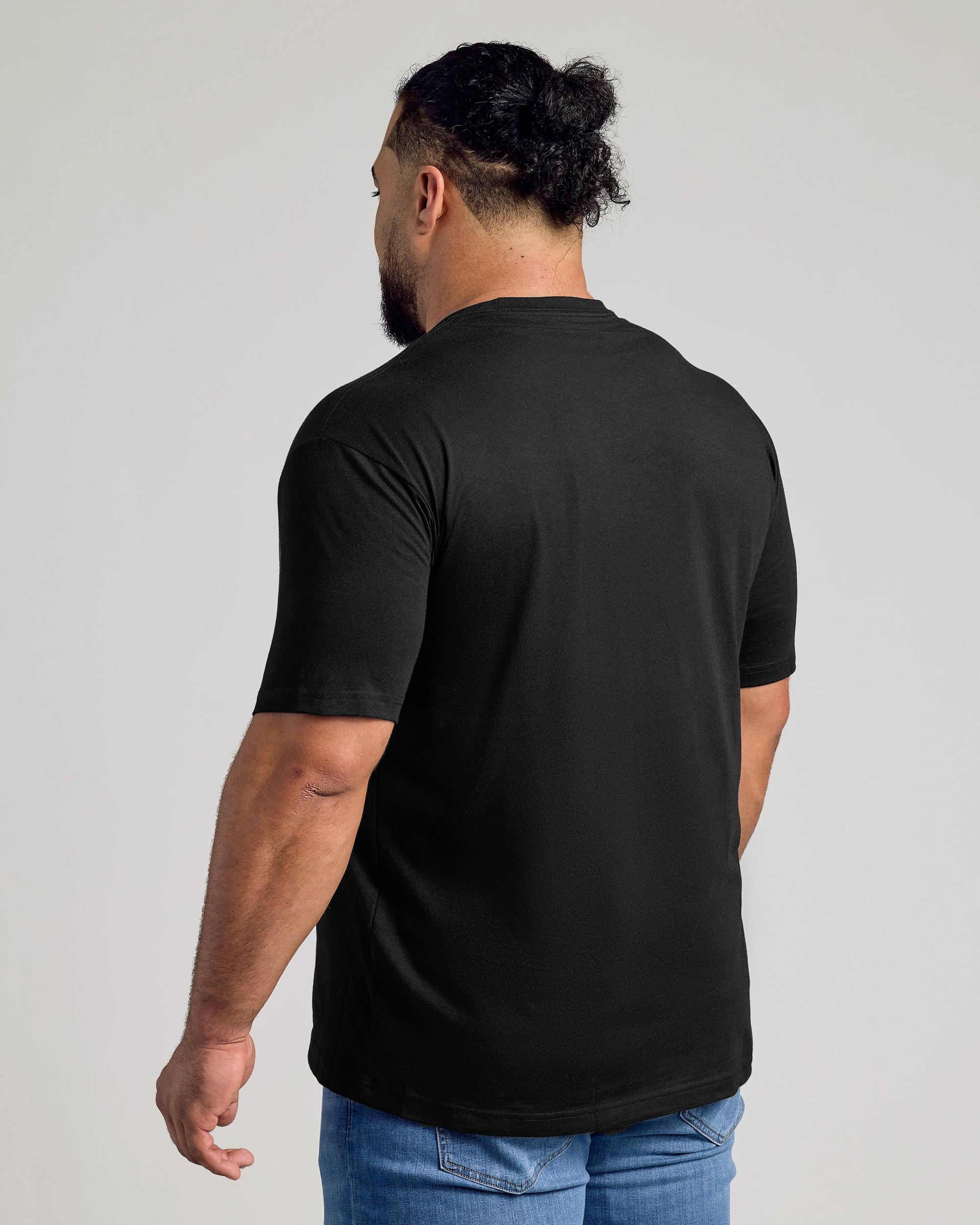 Black Classic Crew Neck Product Image