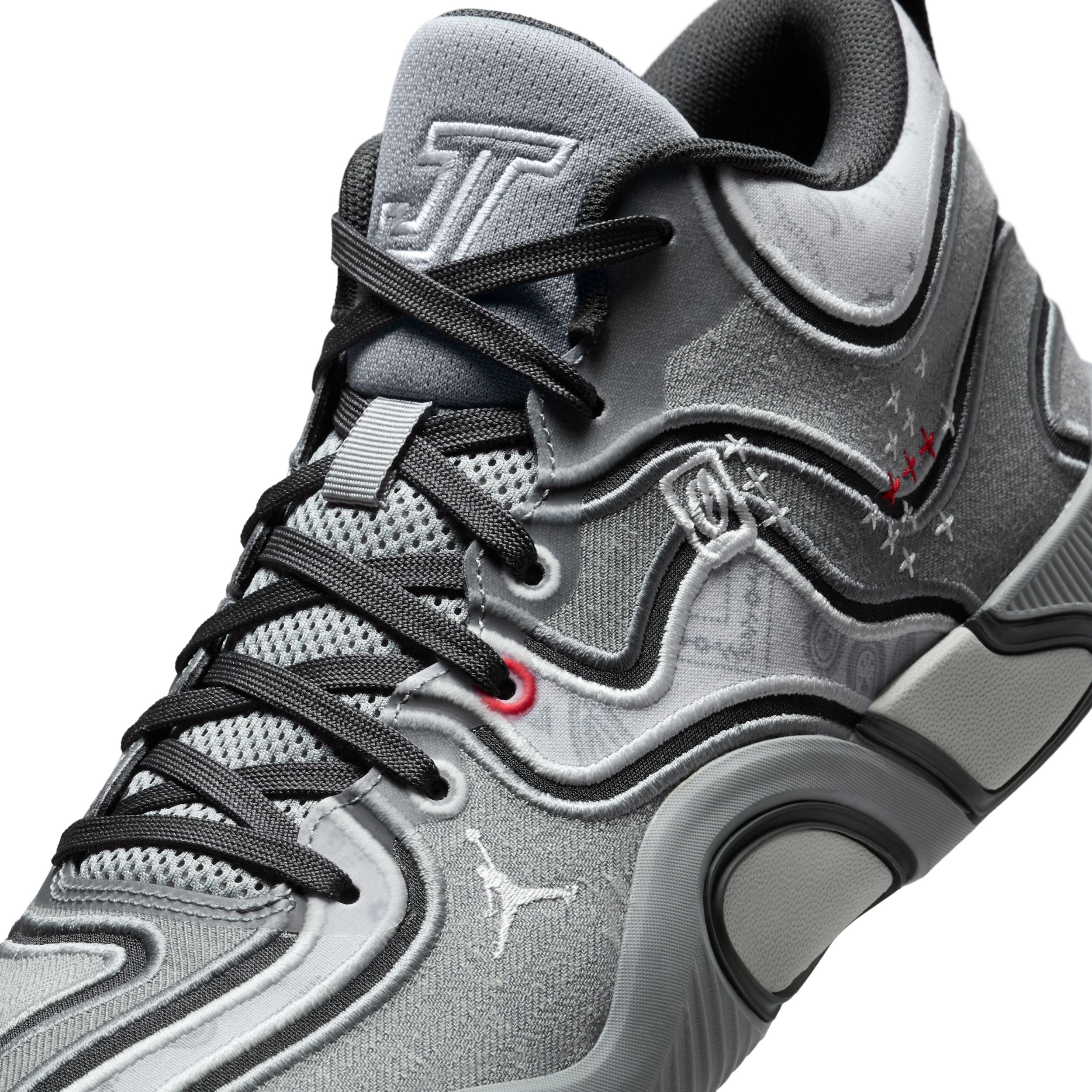Tatum 3 Basketball Shoes Product Image