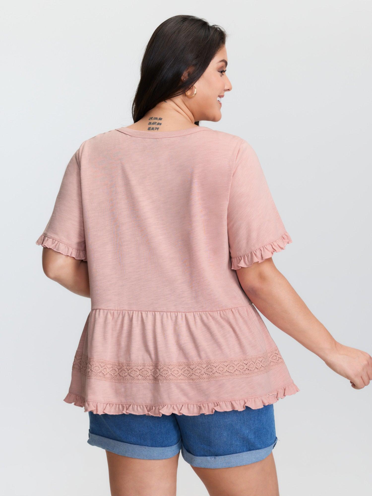 Lace Trim Ruffled Hem Plain Knit Top Female Product Image