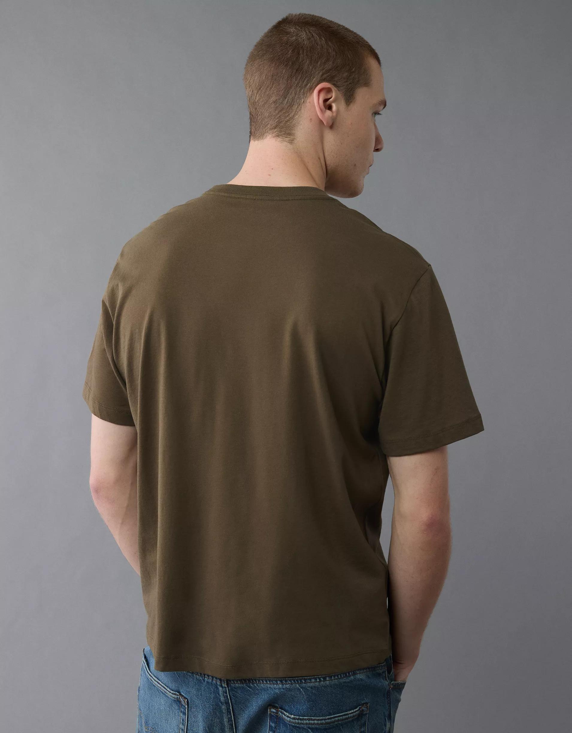 AE Lightweight Icon T-Shirt Men's Product Image