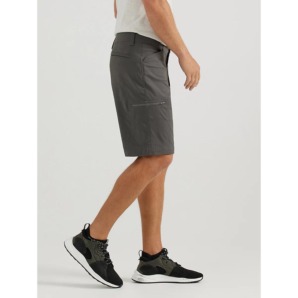 Men's All Terrain Cargo Short in Smoke Product Image